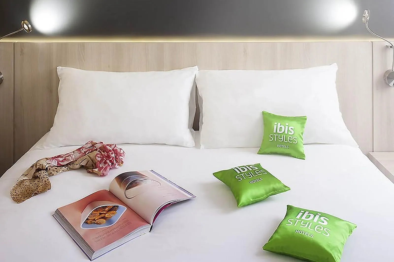 Lieux événementiels, IBIS STYLES REIMS CENTRE CATHÉDRALE