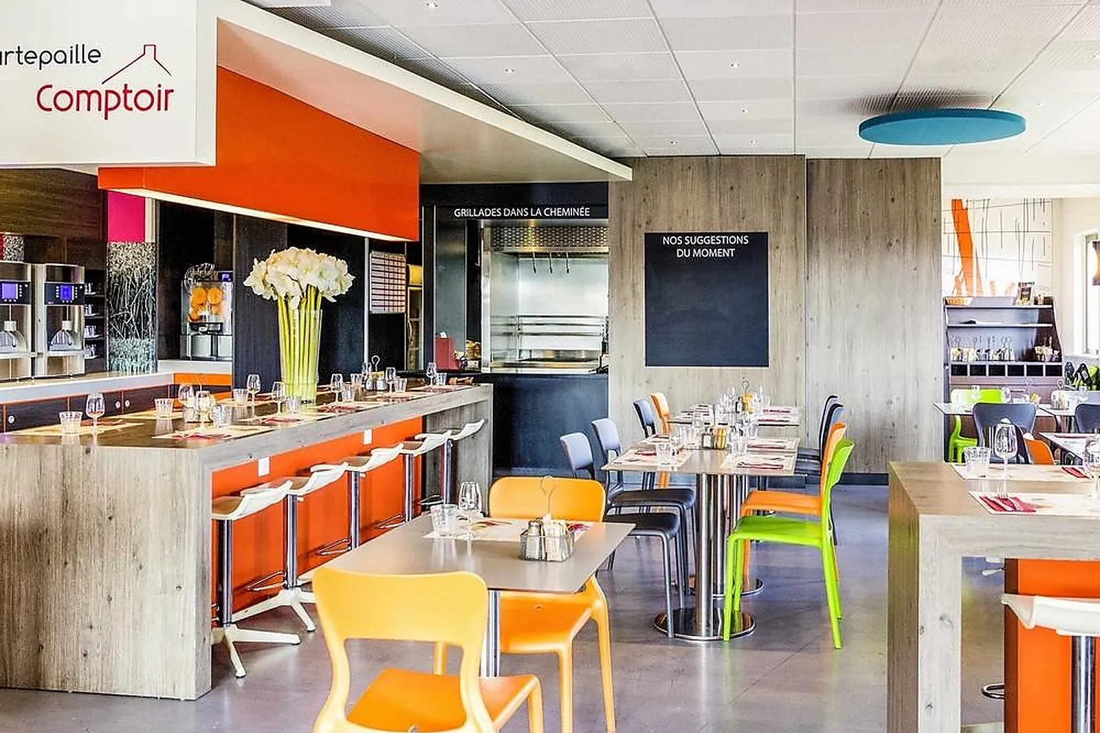 Lieux événementiels, IBIS STYLES ROMANS VALENCE GARE TGV