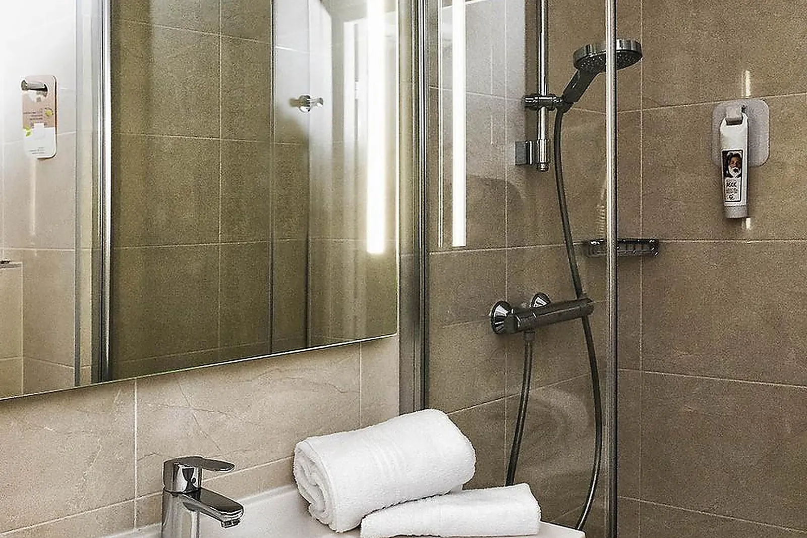 Lieux événementiels, IBIS STYLES ROUEN NORD BARENTIN