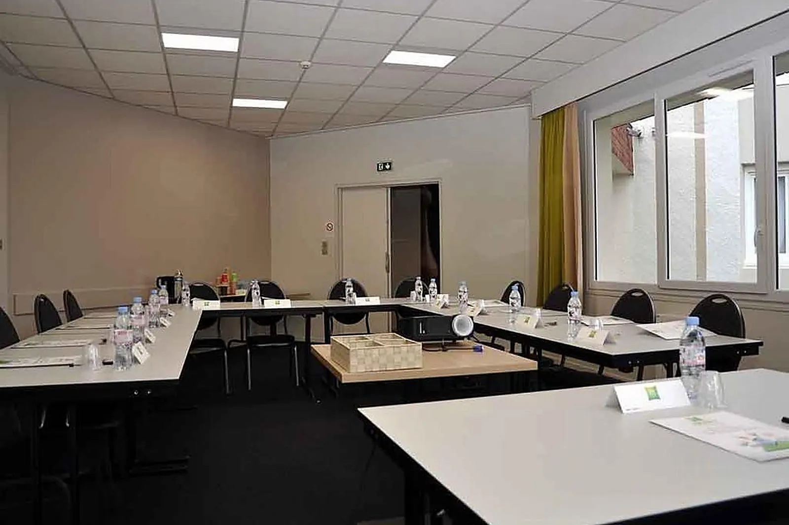 Lieux événementiels, IBIS STYLES ROUEN NORD BARENTIN