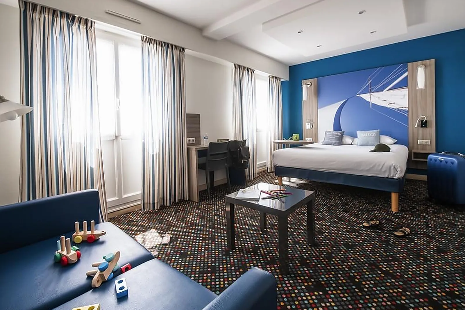 Lieux événementiels, IBIS STYLES SAINT GILLES CROIX DE VIE