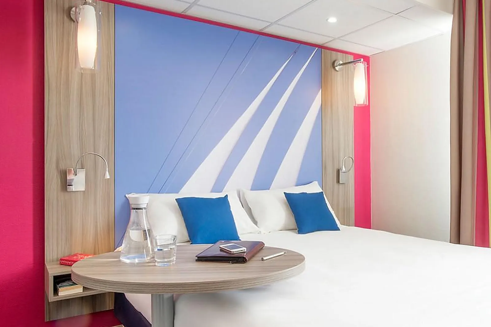 Lieux événementiels, IBIS STYLES SAINT GILLES CROIX DE VIE