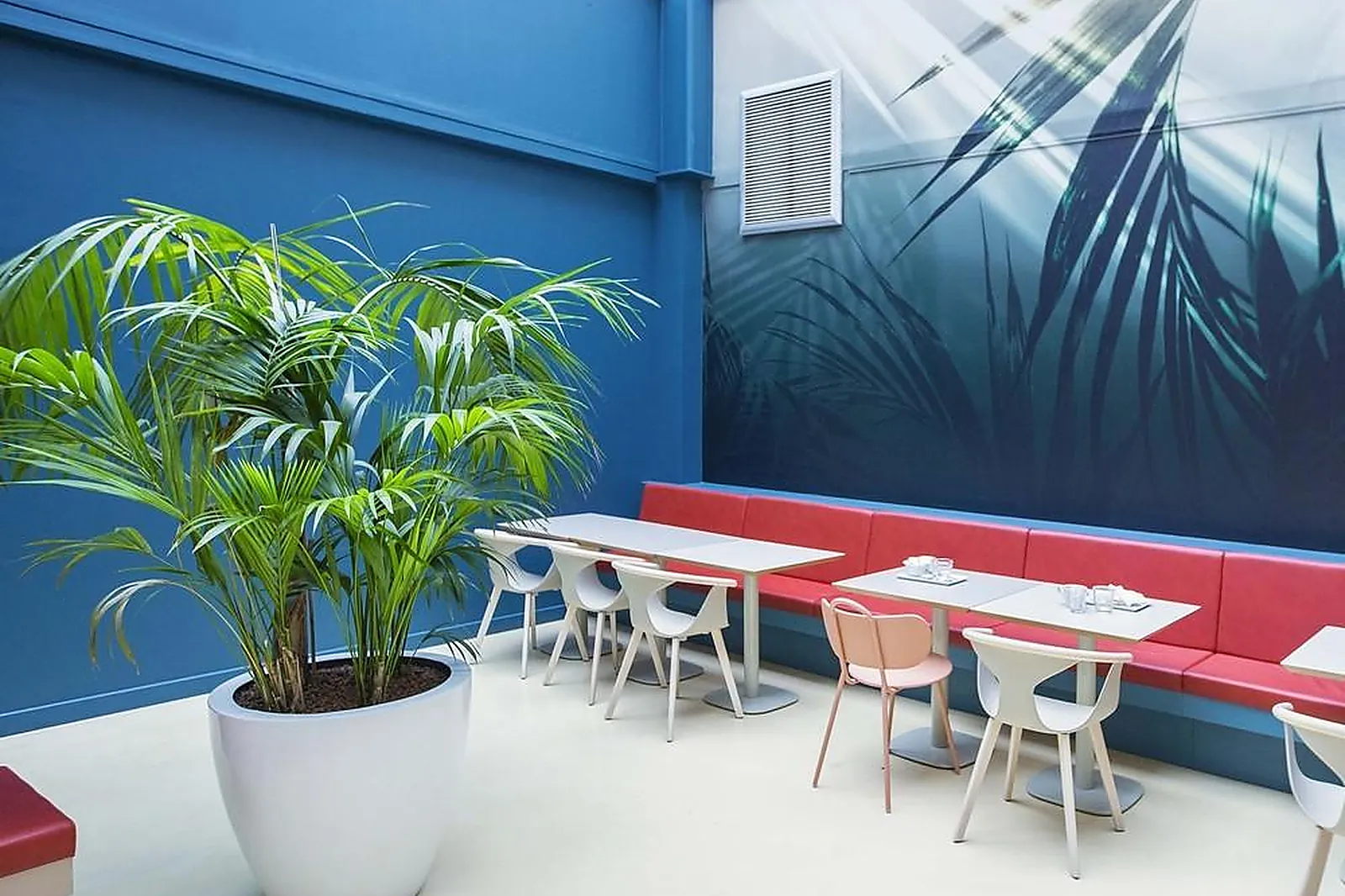 Lieux événementiels, IBIS STYLES TOULON CENTRE PORT