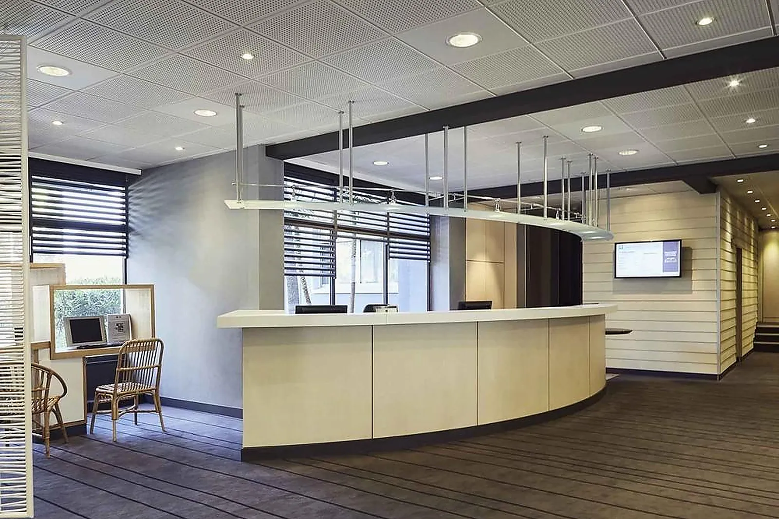 Lieux événementiels, IBIS STYLES TOULON LA SEYNE