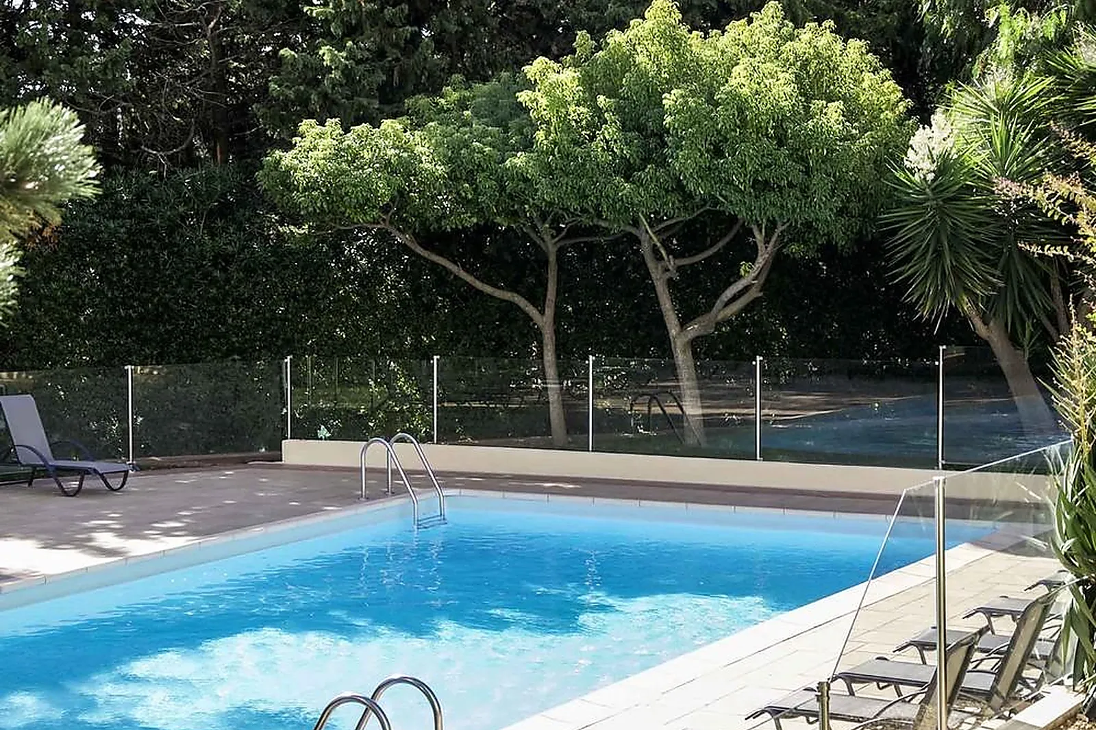 Lieux événementiels, IBIS STYLES TOULON LA SEYNE