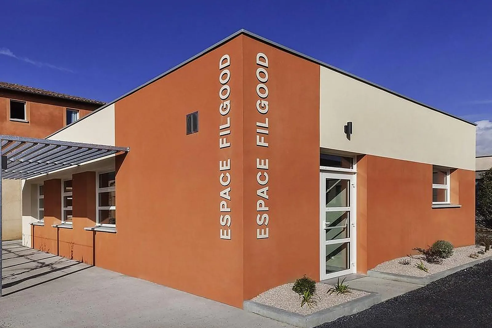 Lieux événementiels, IBIS STYLES TOULOUSE LAVAUR