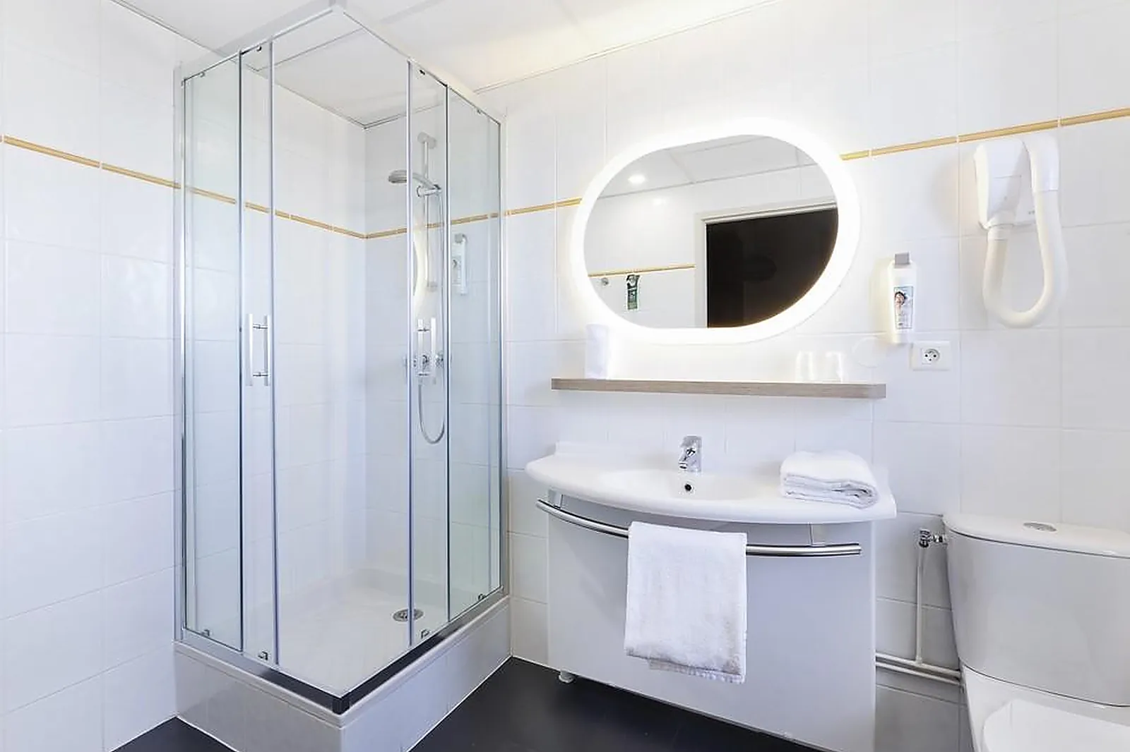 Lieux événementiels, IBIS STYLES TOULOUSE LAVAUR