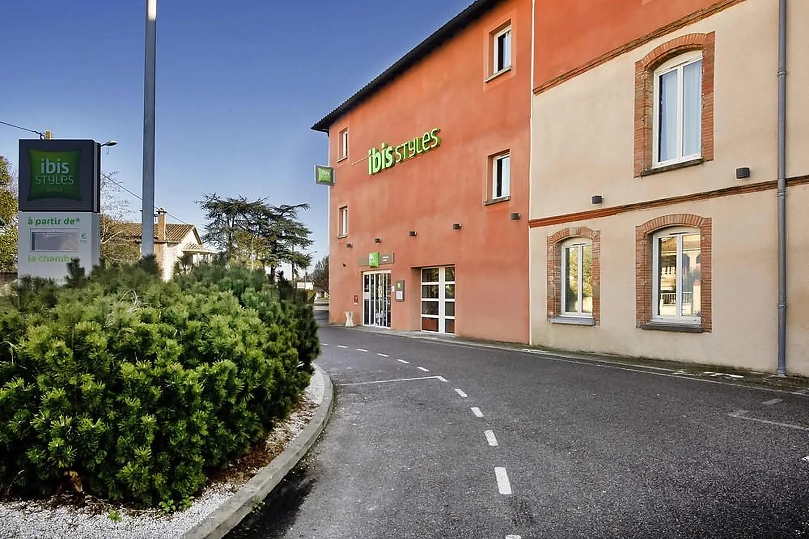 Lieux événementiels, IBIS STYLES TOULOUSE LAVAUR