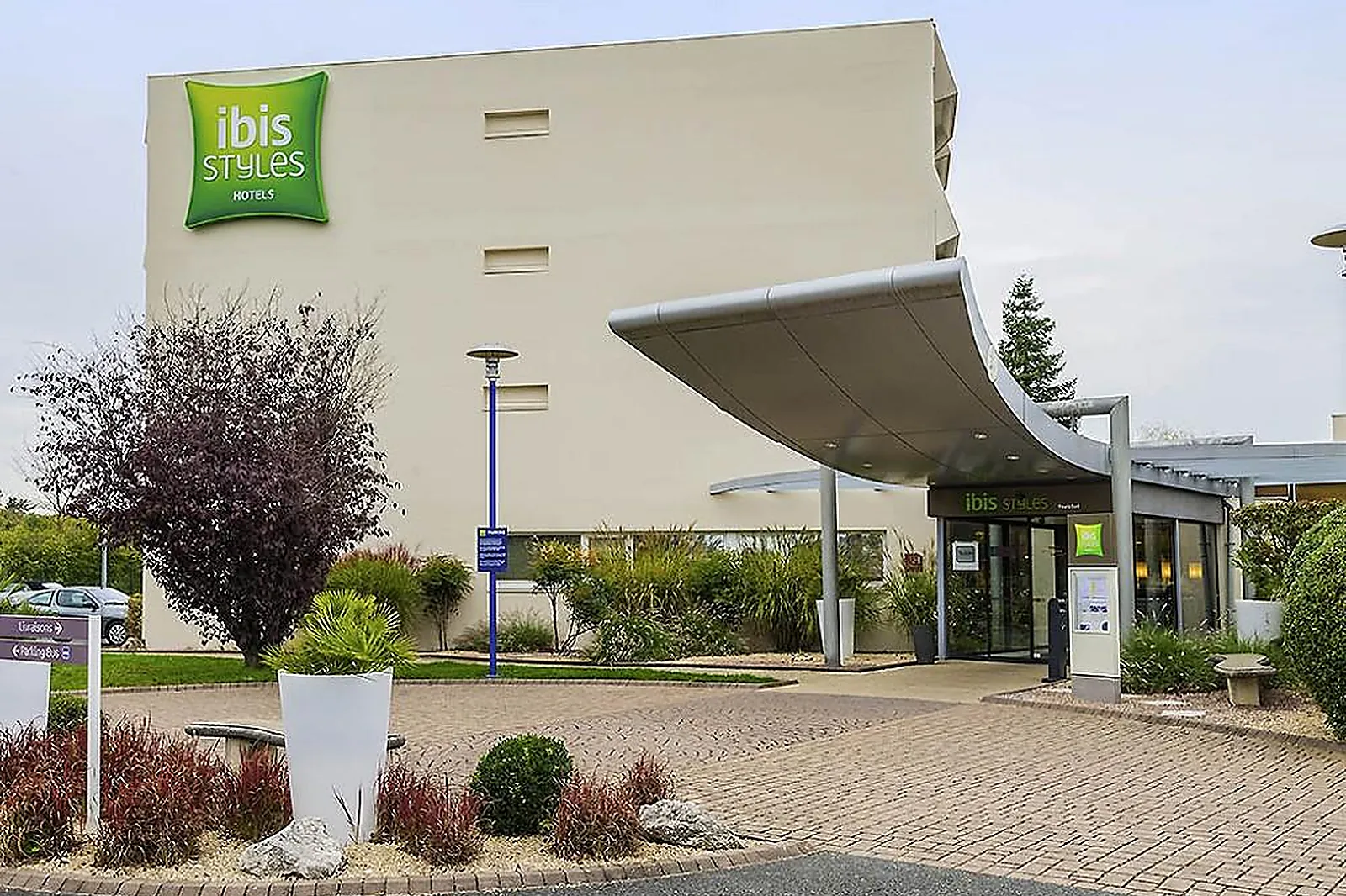 Lieux événementiels, IBIS STYLES TOUR SUD