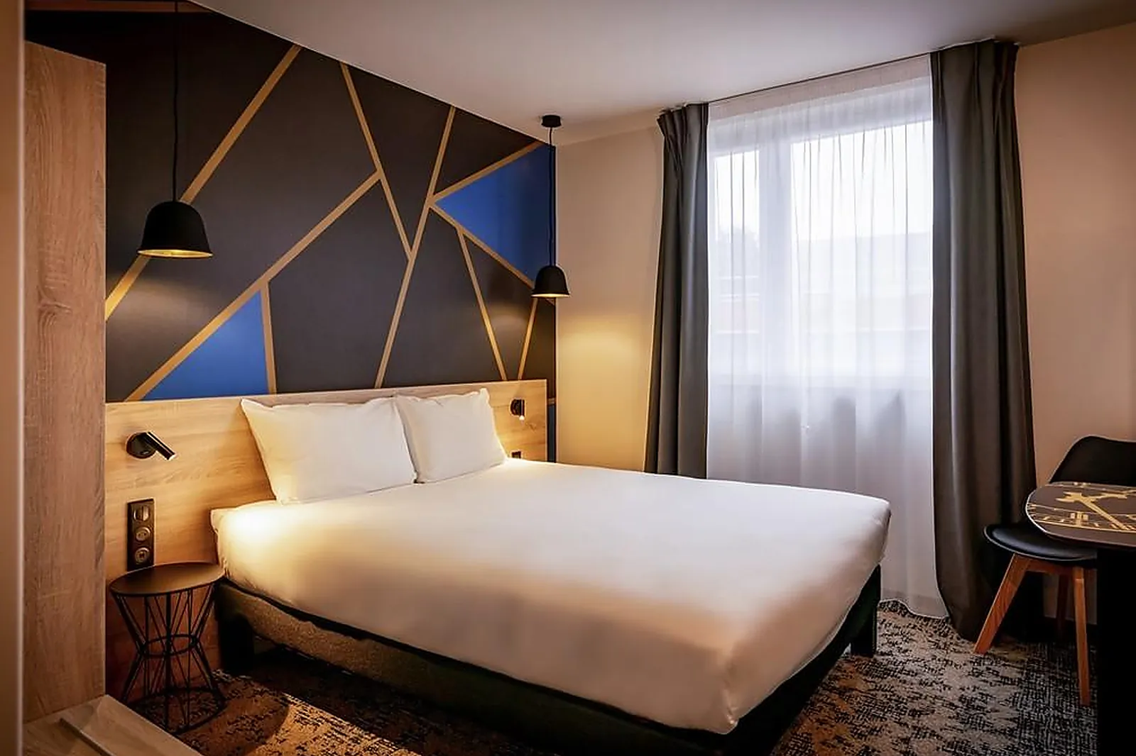 Lieux événementiels, IBIS STYLES VALENCIENNES PETITE-FORÊT