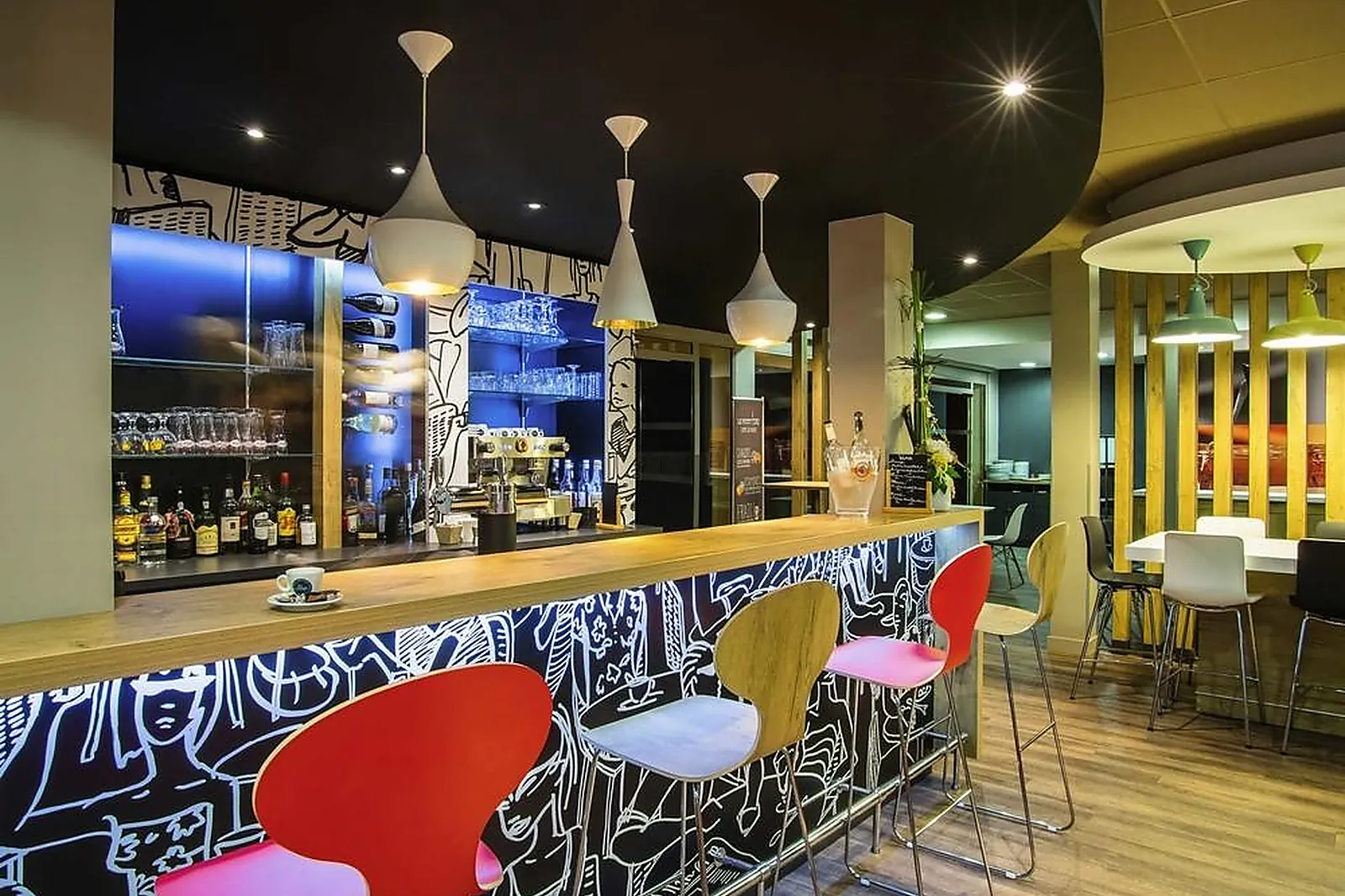 Lieux événementiels, IBIS TARBES ODOS