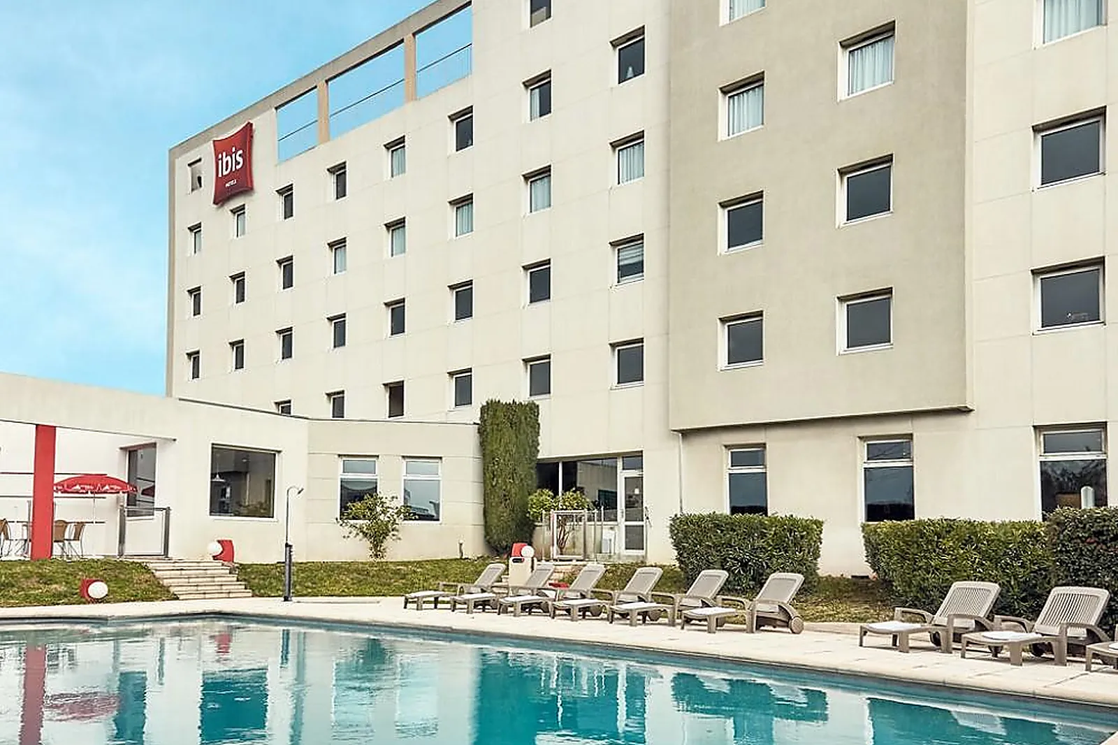 Lieux événementiels, IBIS TOULON LA VALETTE