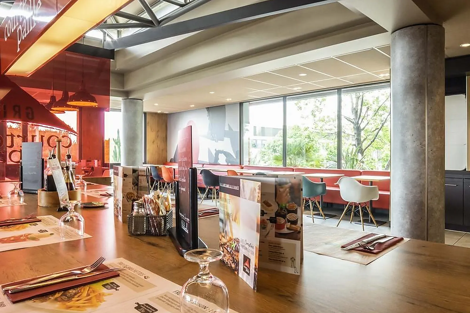 Lieux événementiels, IBIS TOULON LA VALETTE