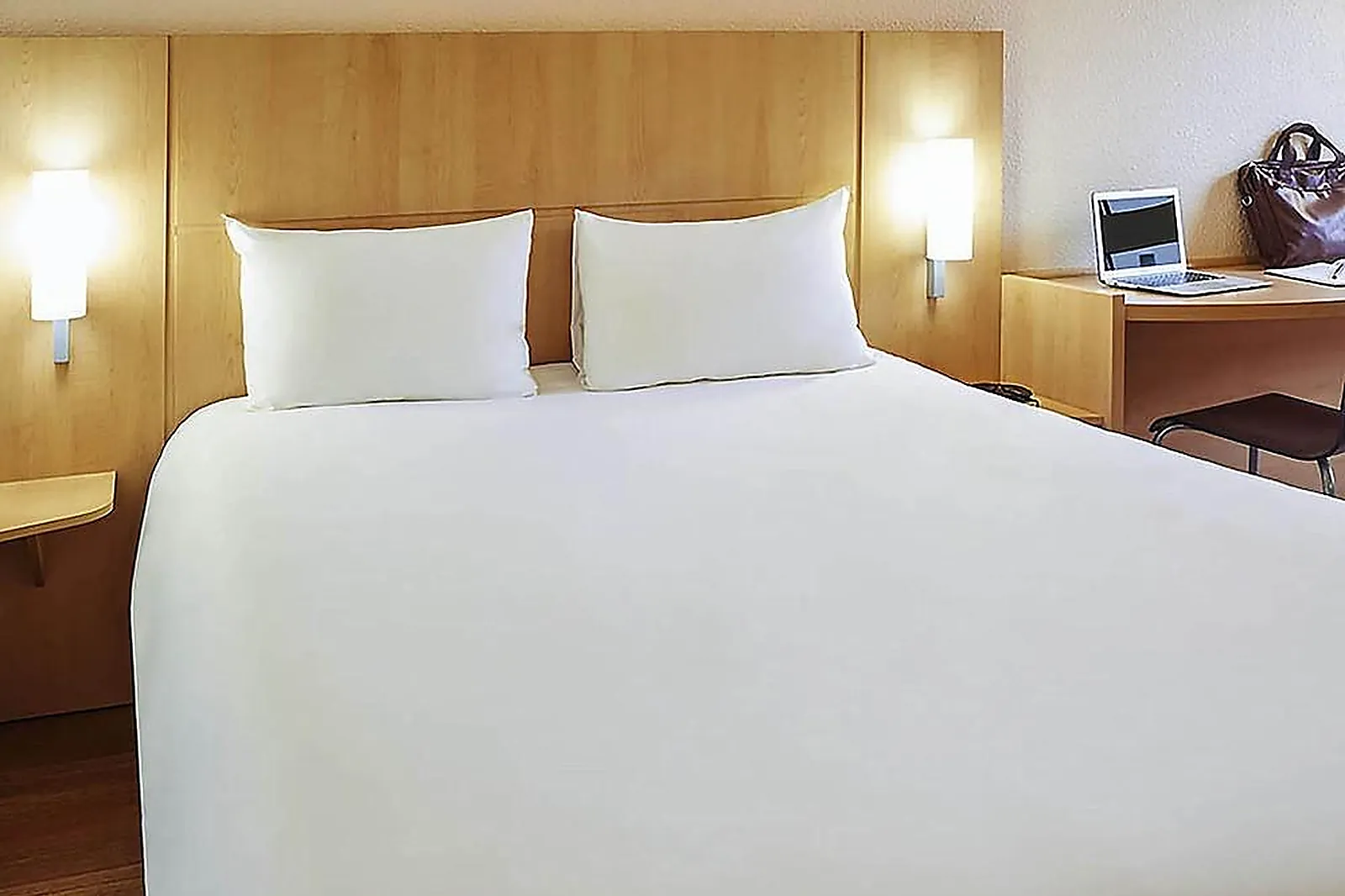 Lieux événementiels, IBIS TOULOUSE CENTRE