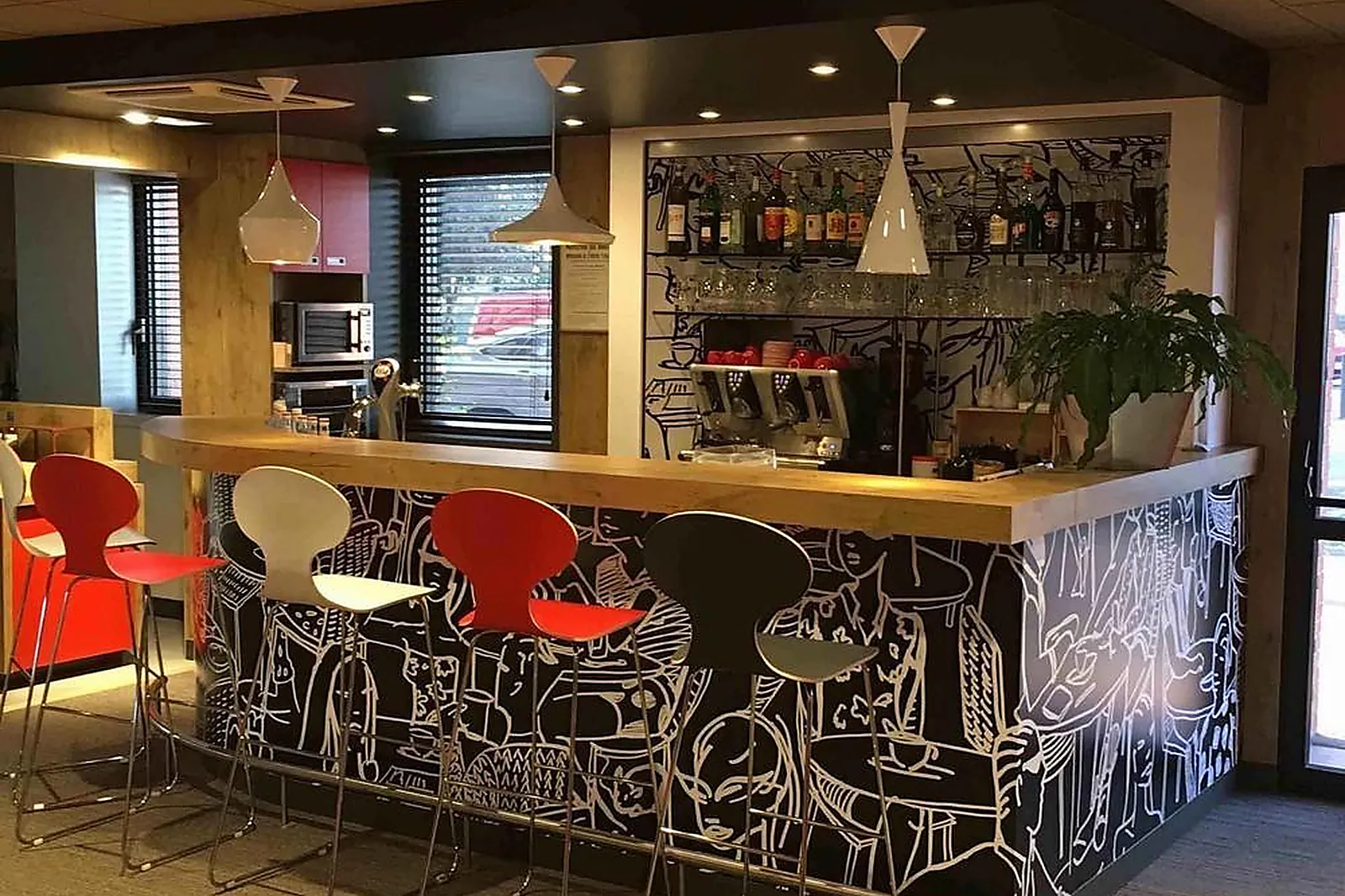 Lieux événementiels, IBIS TOULOUSE PONTS JUMEAUX