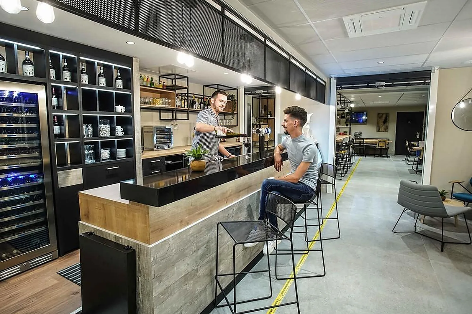 Lieux événementiels, IBIS TOURS CENTRE GIRAUDEAU