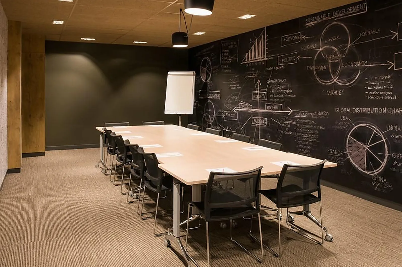 Lieux événementiels, IBIS VALENCE SUD