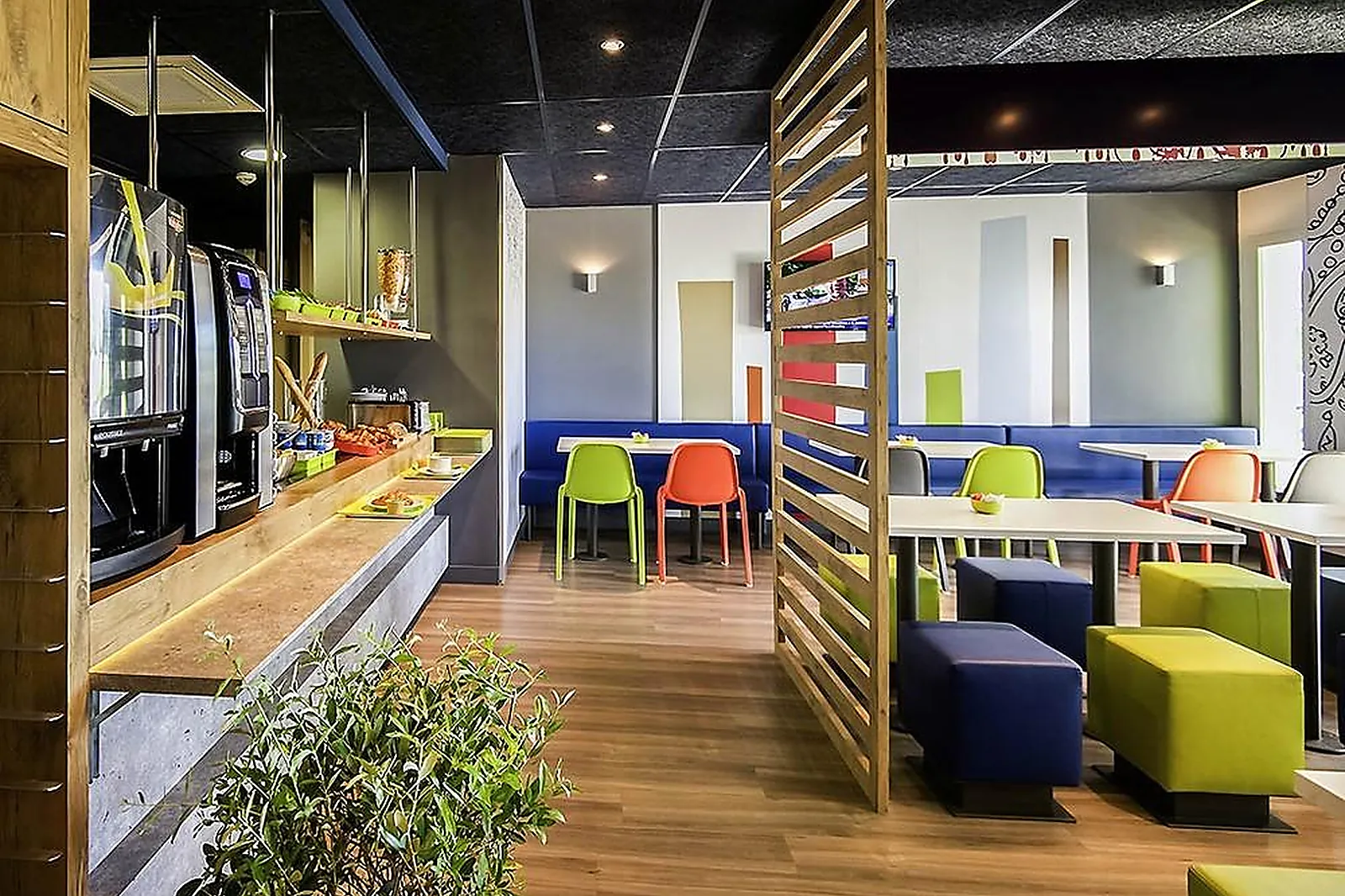 Lieux événementiels, IBIS BUDGET SAINT-MARTIN-DE-CRAU PORTE DE CAMARGUE