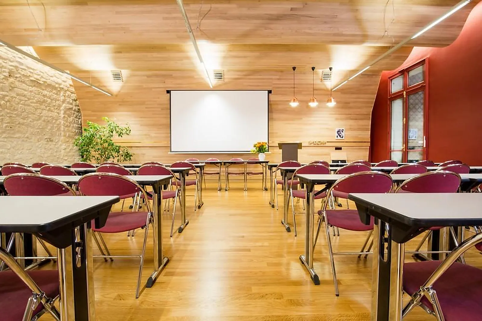 Lieux événementiels, IFOCAP