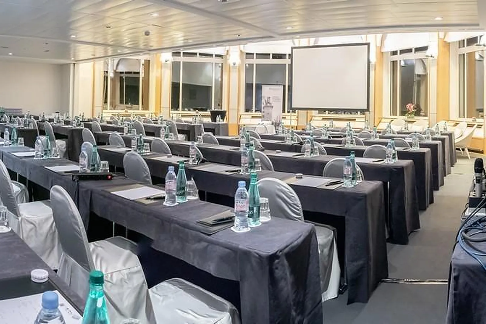 Lieux événementiels, IMPERIAL PALACE