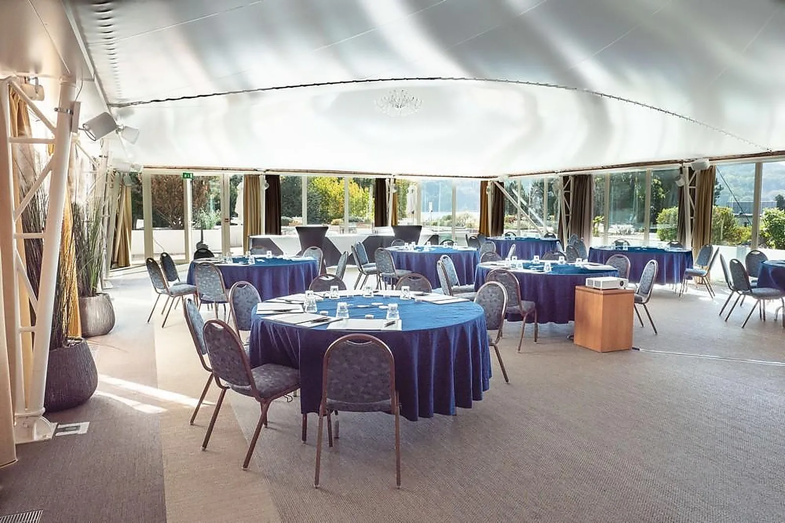 Lieux événementiels, IMPERIAL PALACE