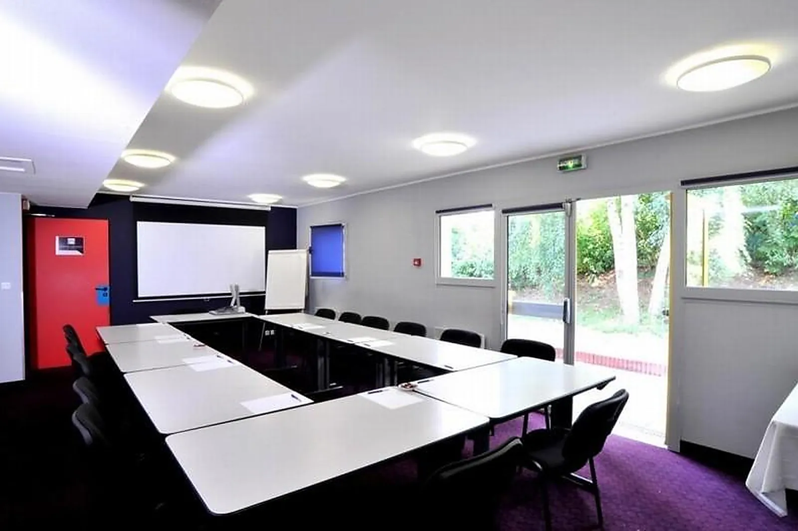 Lieux événementiels, INITIAL BY BALLADINS AMIENS LONGUEAU