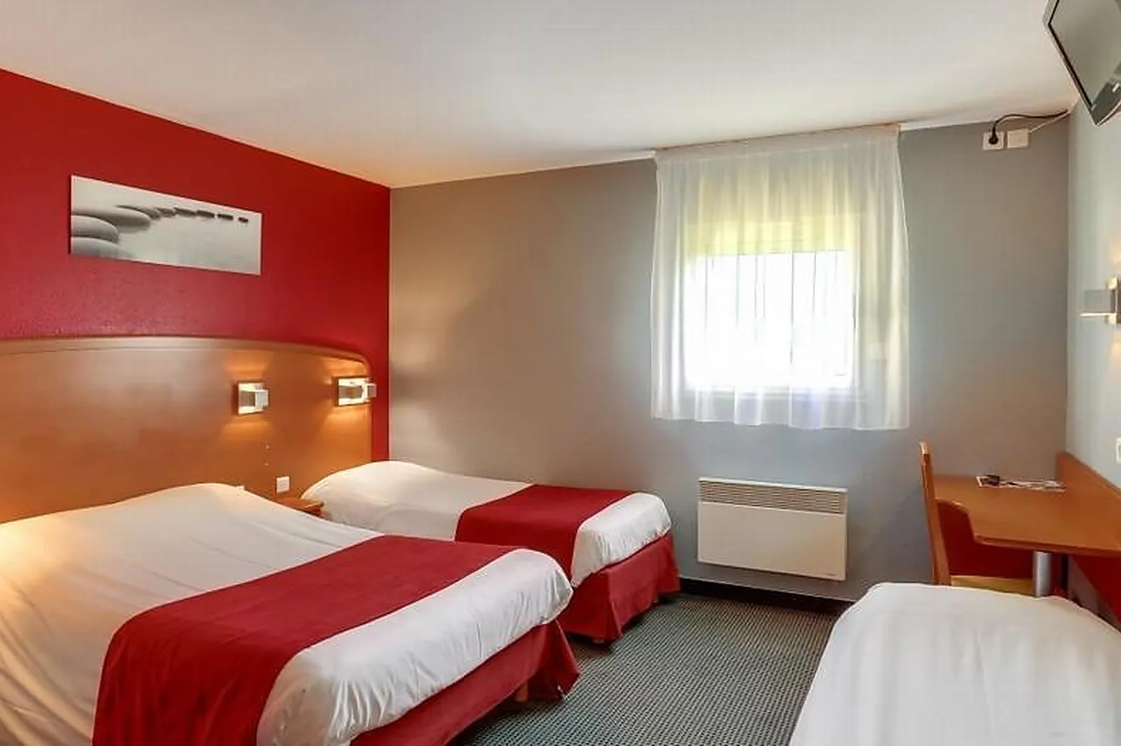 Lieux événementiels, INITIAL BY BALLADINS AMIENS LONGUEAU