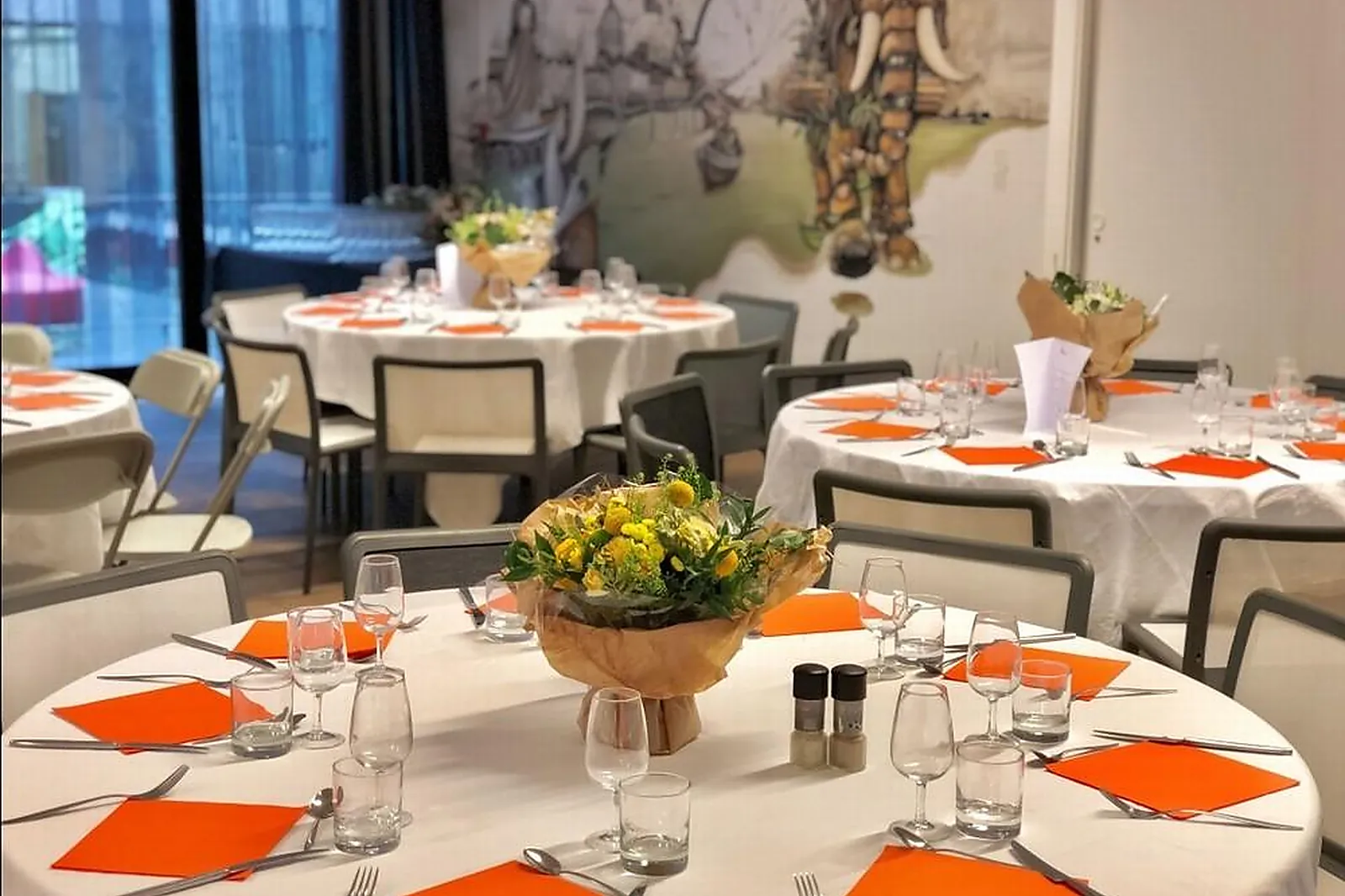 Lieux événementiels, INSULA