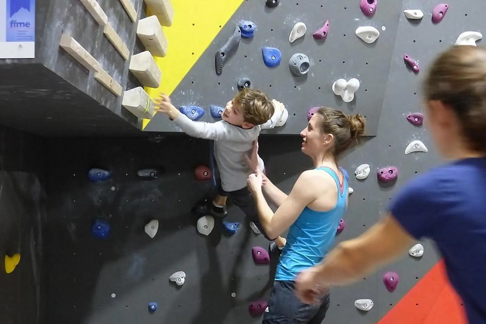 Lieux événementiels, ISATIX