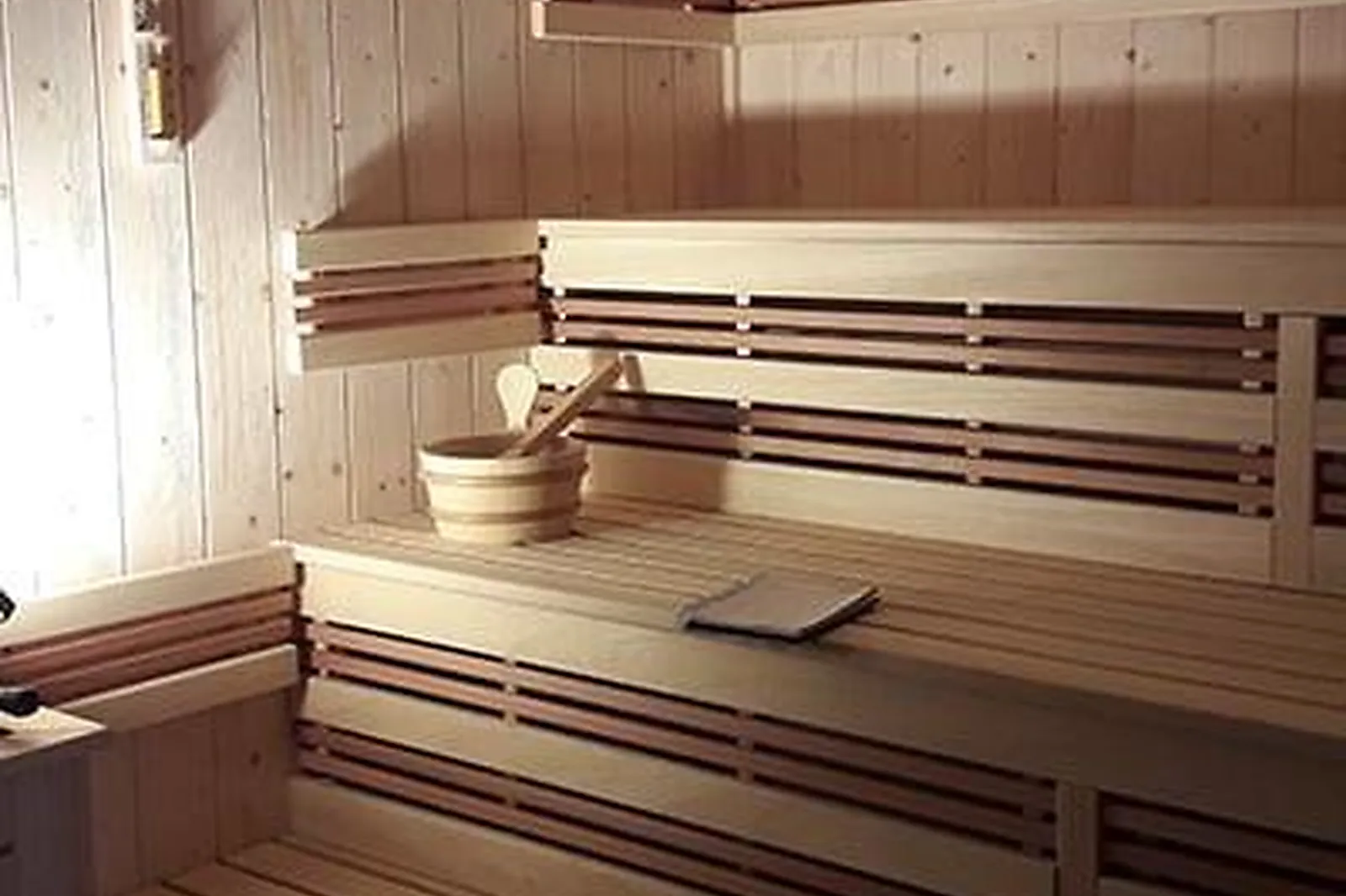 Lieux événementiels, ISATIX