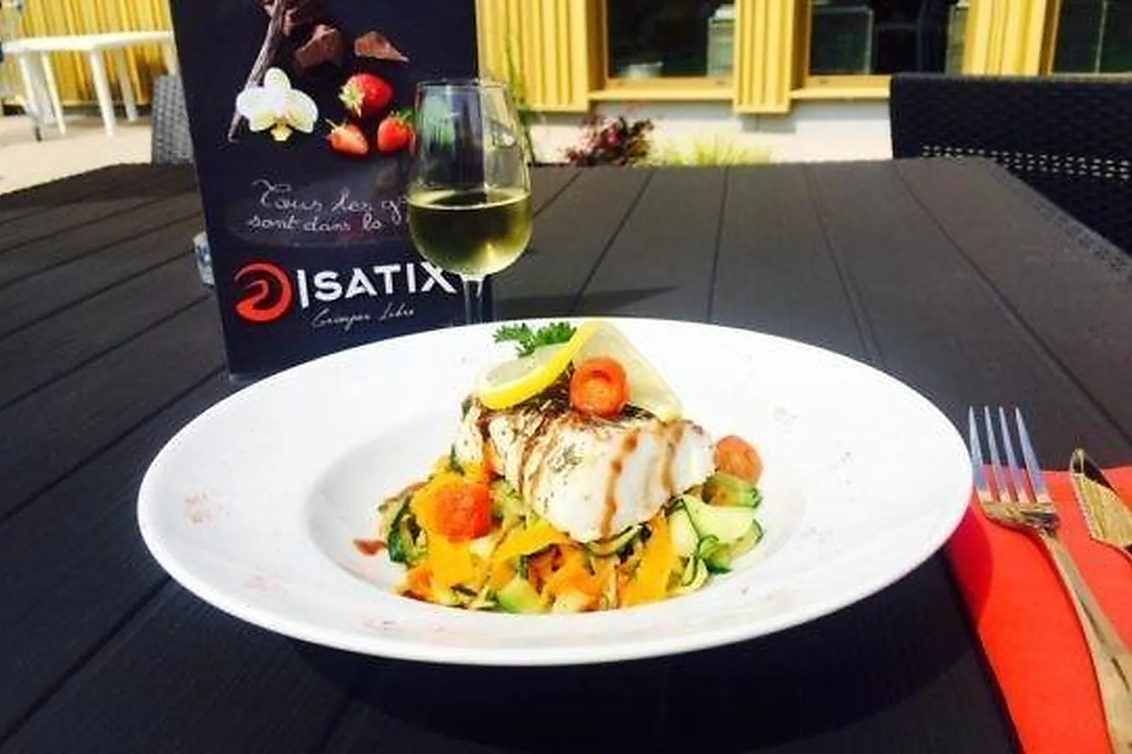 Lieux événementiels, ISATIX