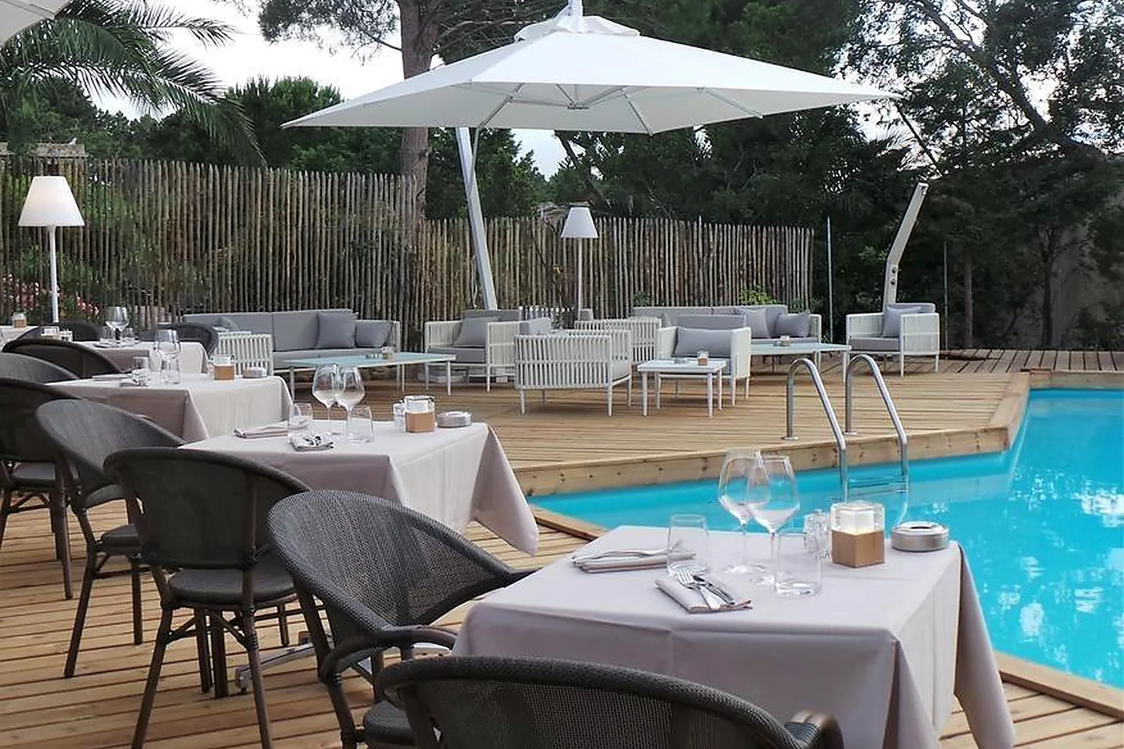 Lieux événementiels, ISULELLA HÔTEL ET RESTAURANT