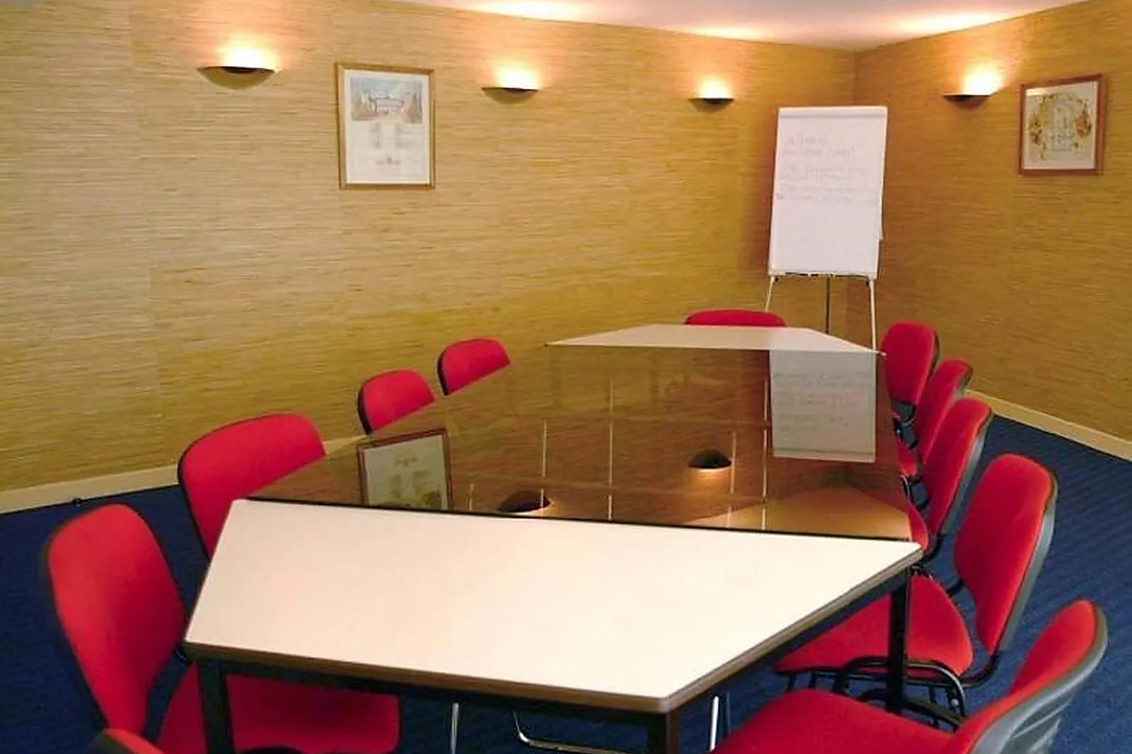 Lieux événementiels, IXION