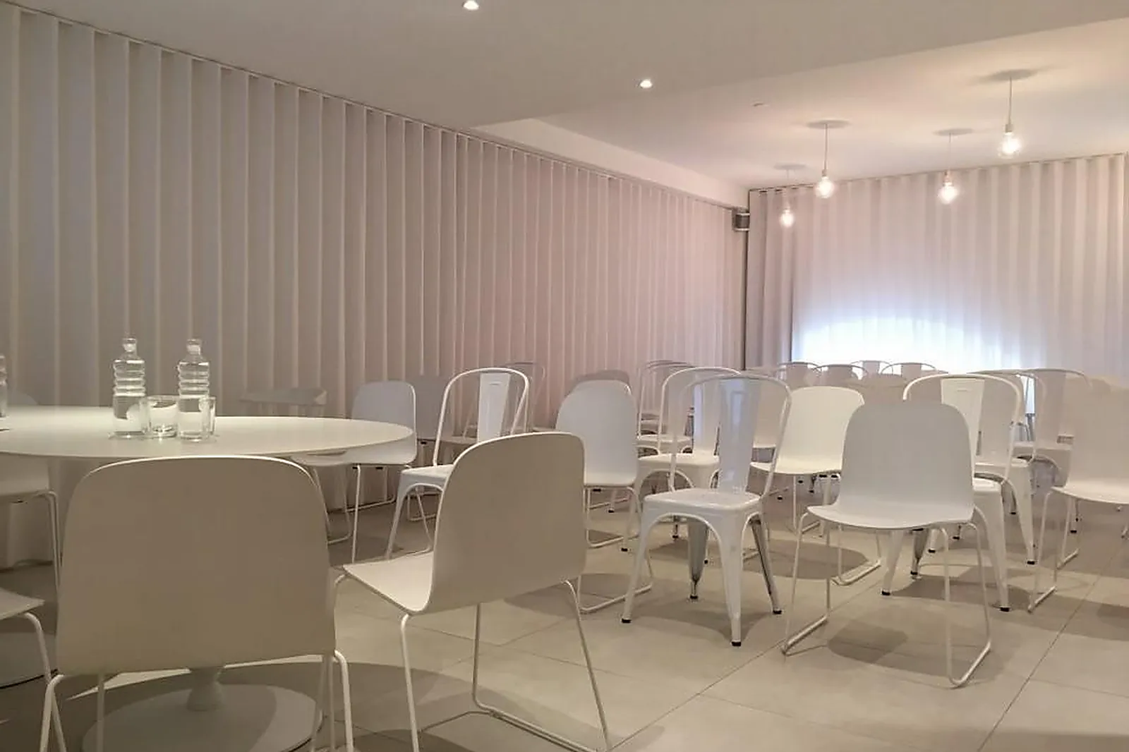 Lieux événementiels, JOYA LIFESTORE