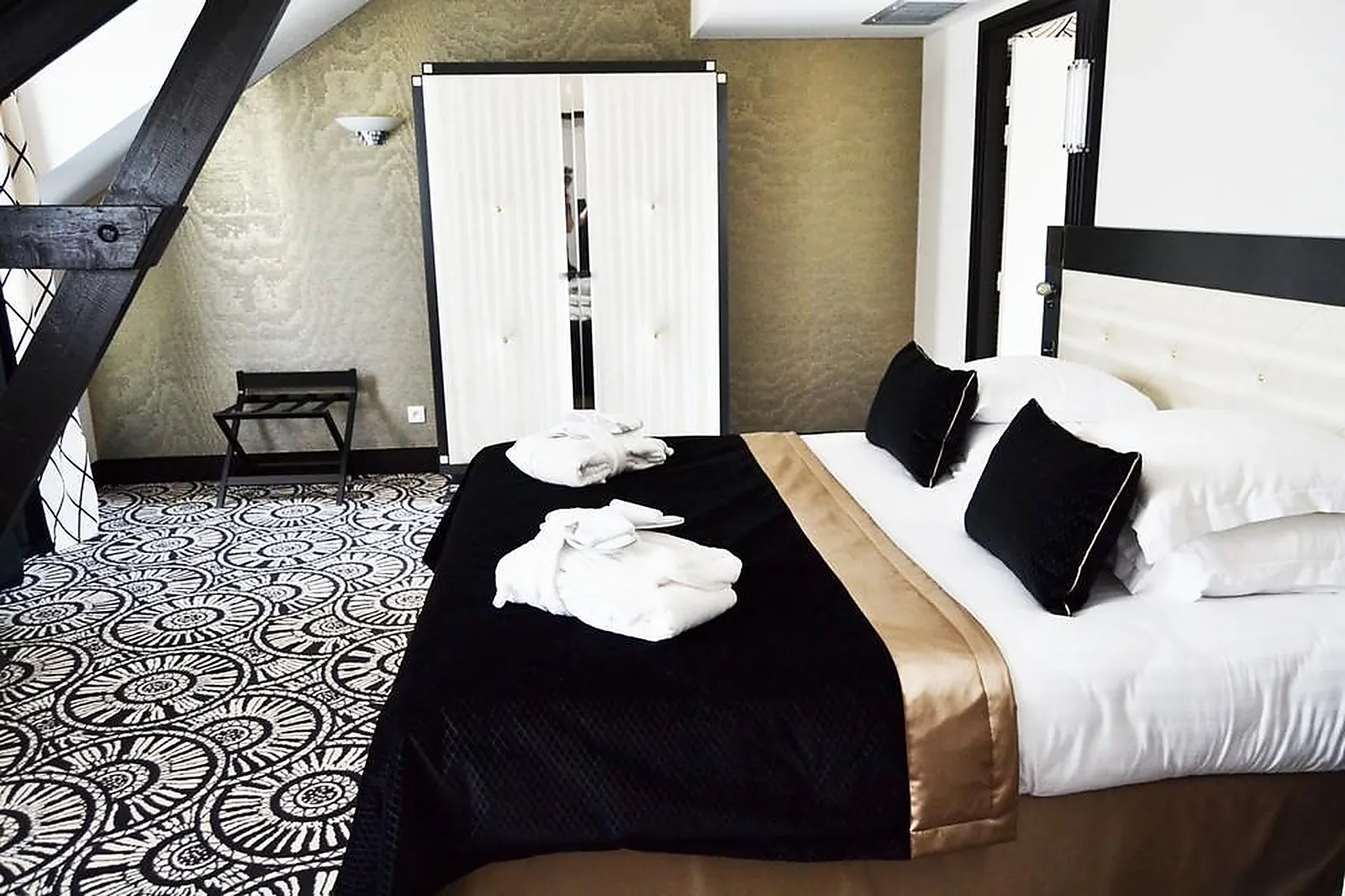 Lieux événementiels, JEHAN DE BEAUCE HOSTELLERIE