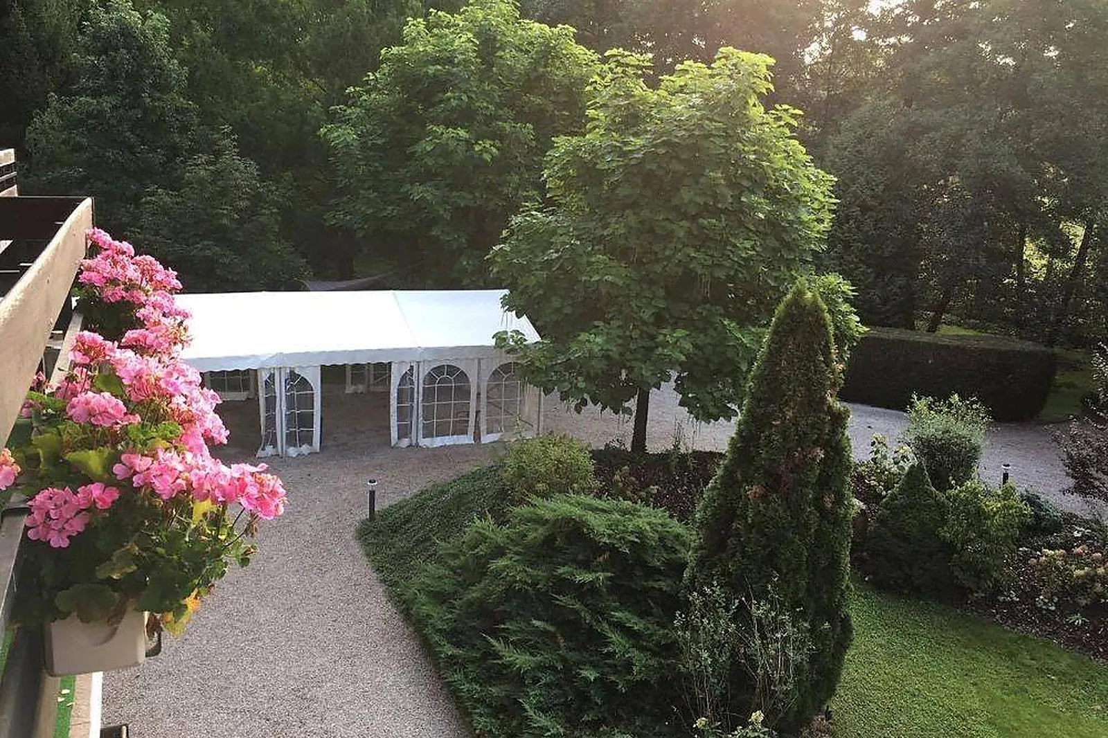 Lieux événementiels, JENNY HÔTEL