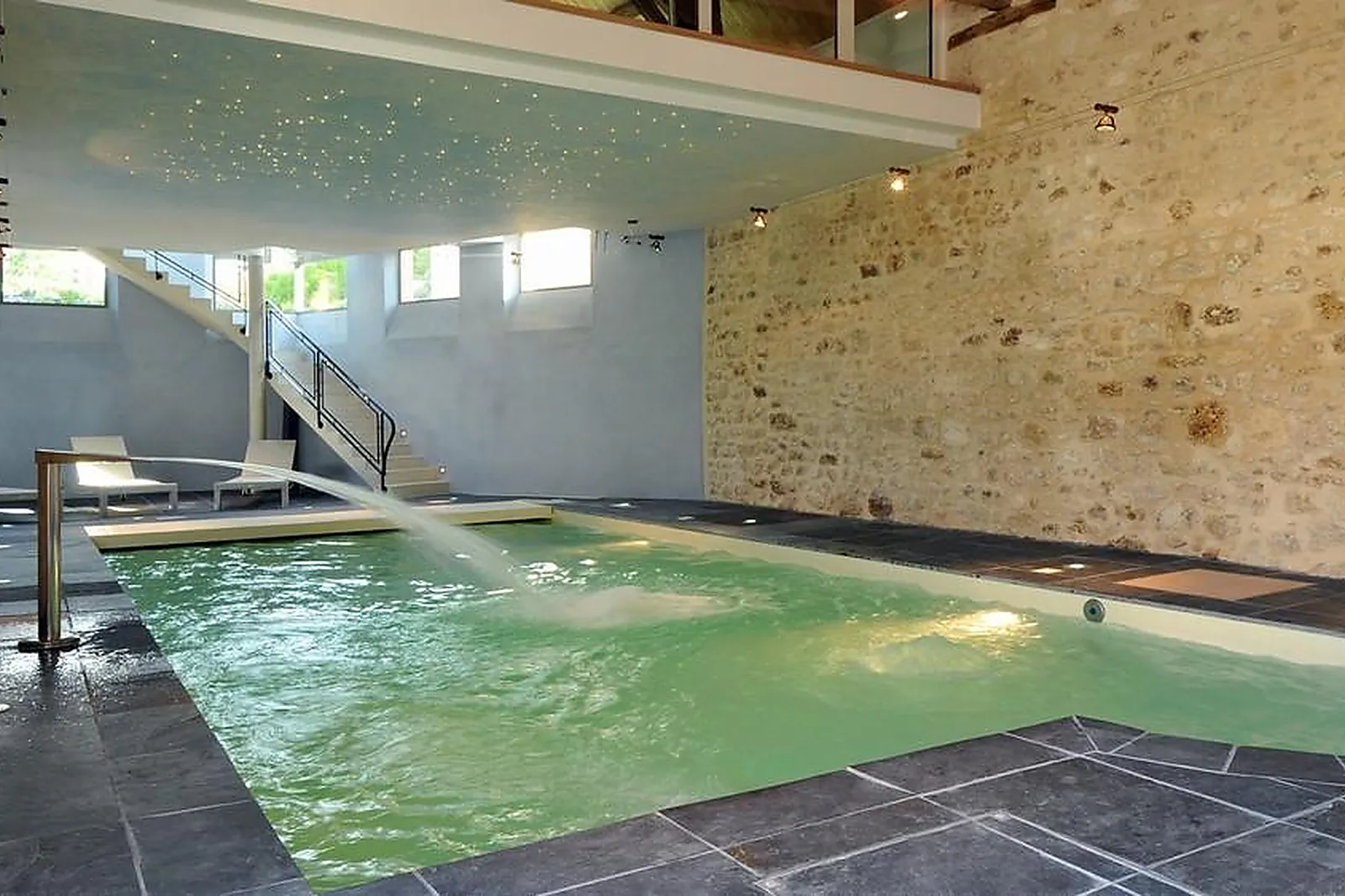 Lieux événementiels, JOLY CHAMPAGNE