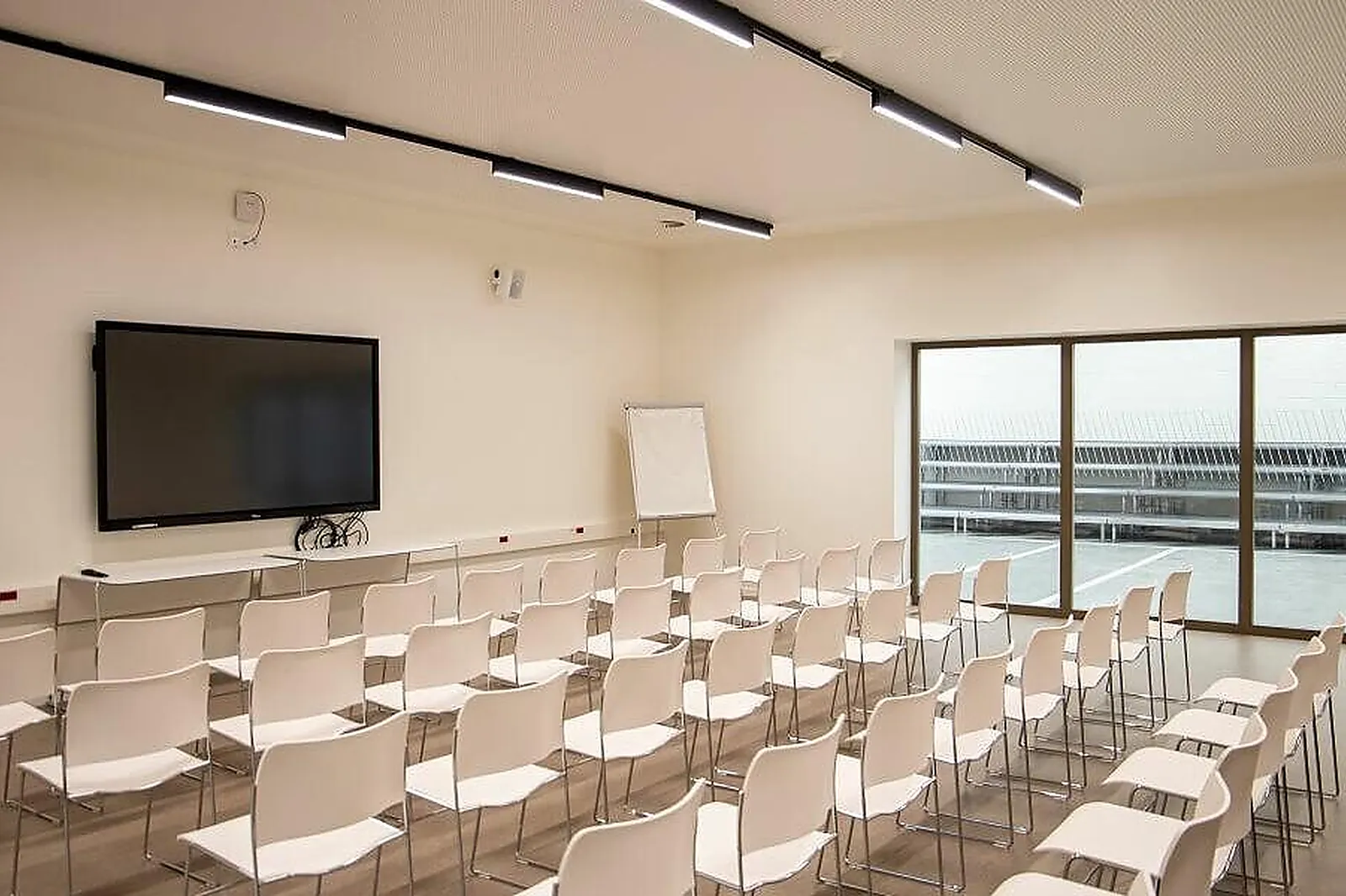 Lieux événementiels, KMØ