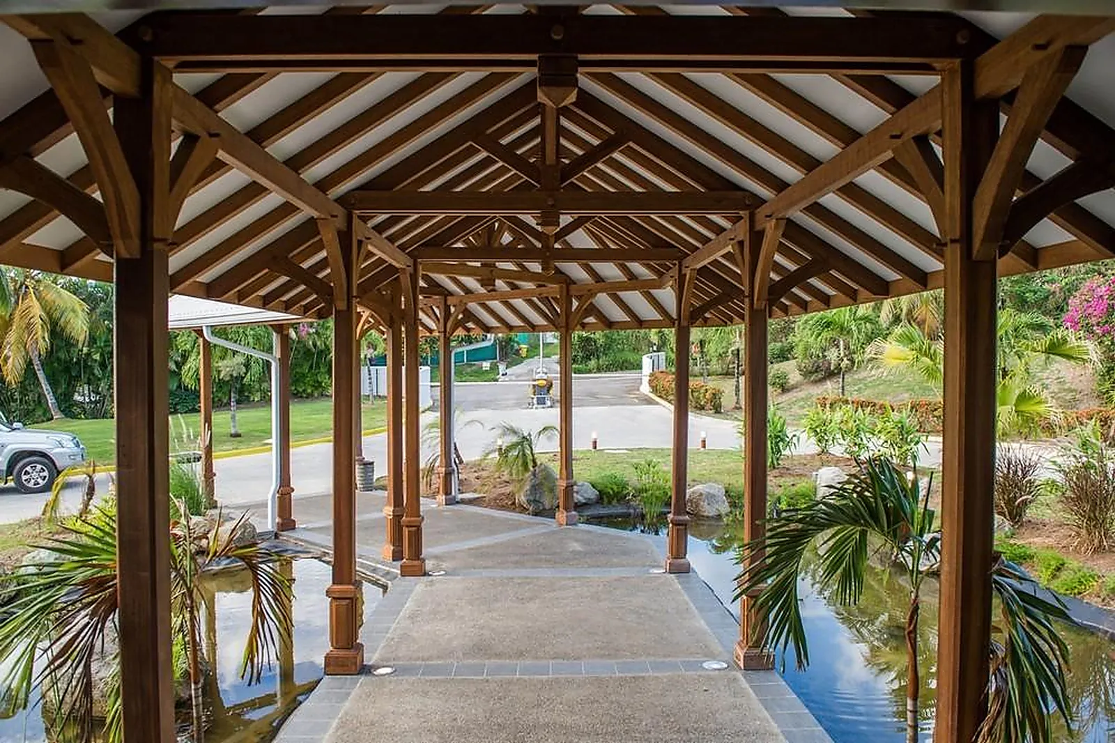 Lieux événementiels, KARIBEA SAINTE-LUCE HÔTEL