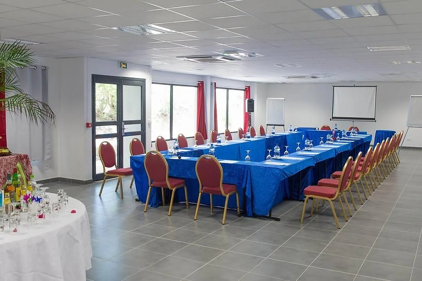 Lieux événementiels, KARIBEA SAINTE-LUCE HÔTEL