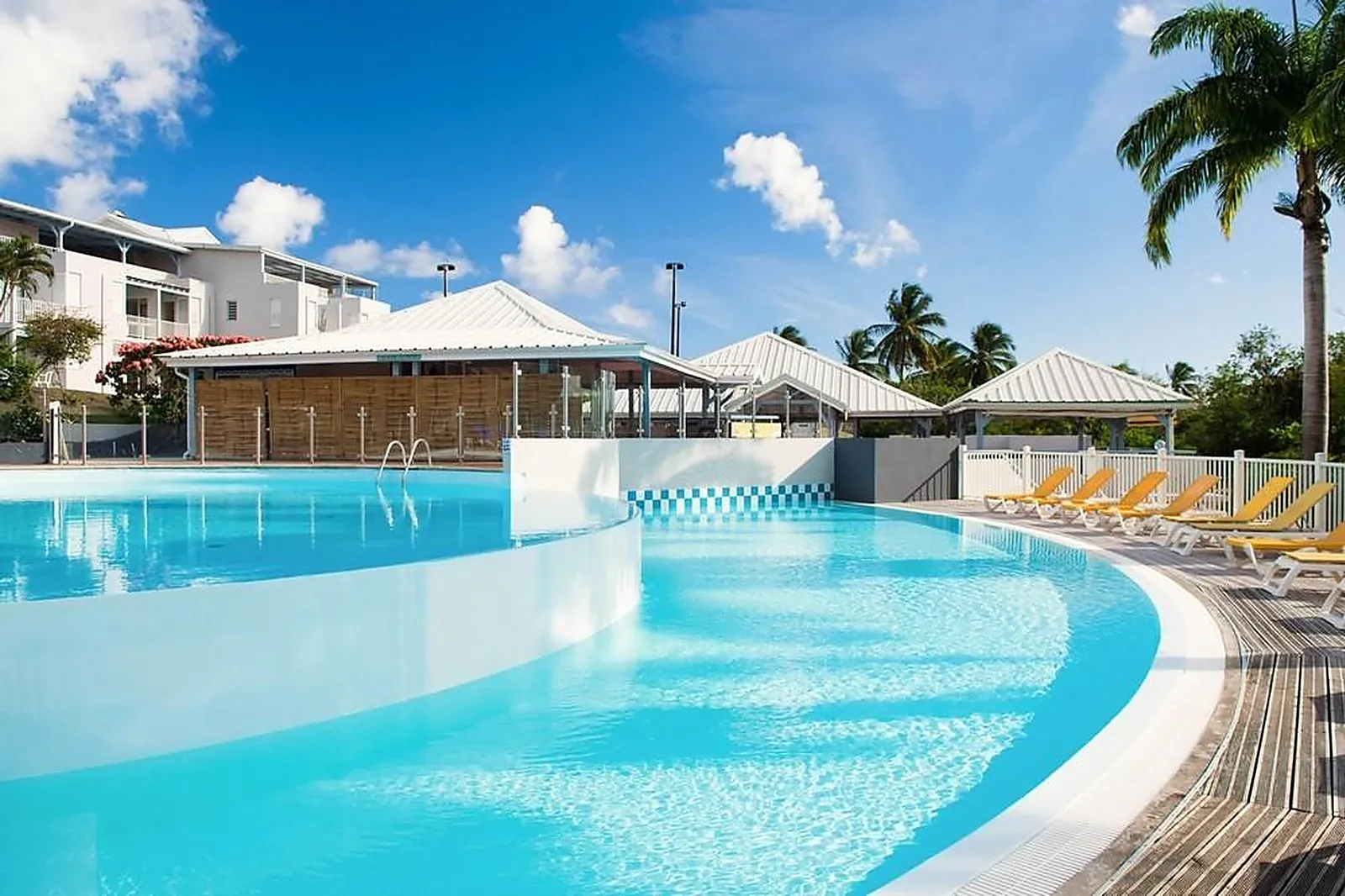 Lieux événementiels, KARIBEA SAINTE-LUCE HÔTEL