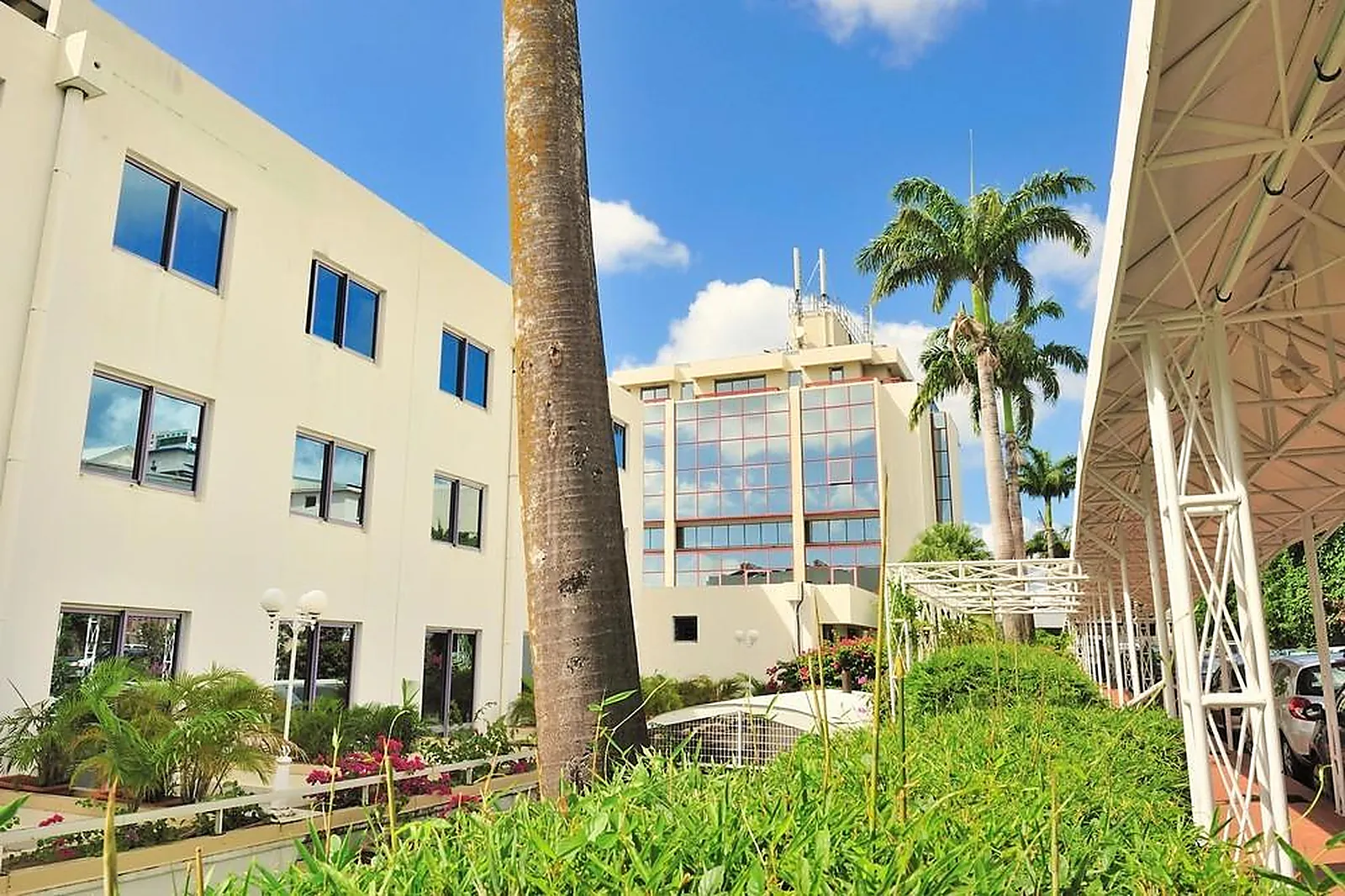 Lieux événementiels, KARIBEA SQUASH HÔTEL