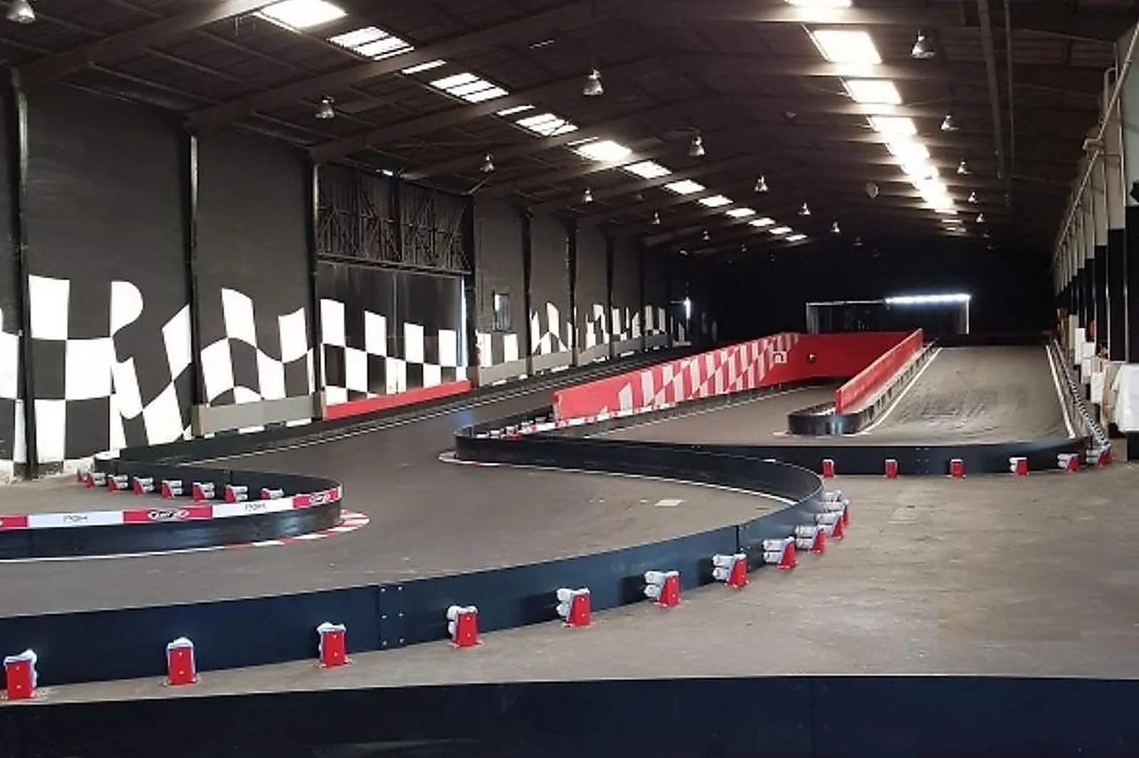 Lieux événementiels, KART'UP VITROLLES