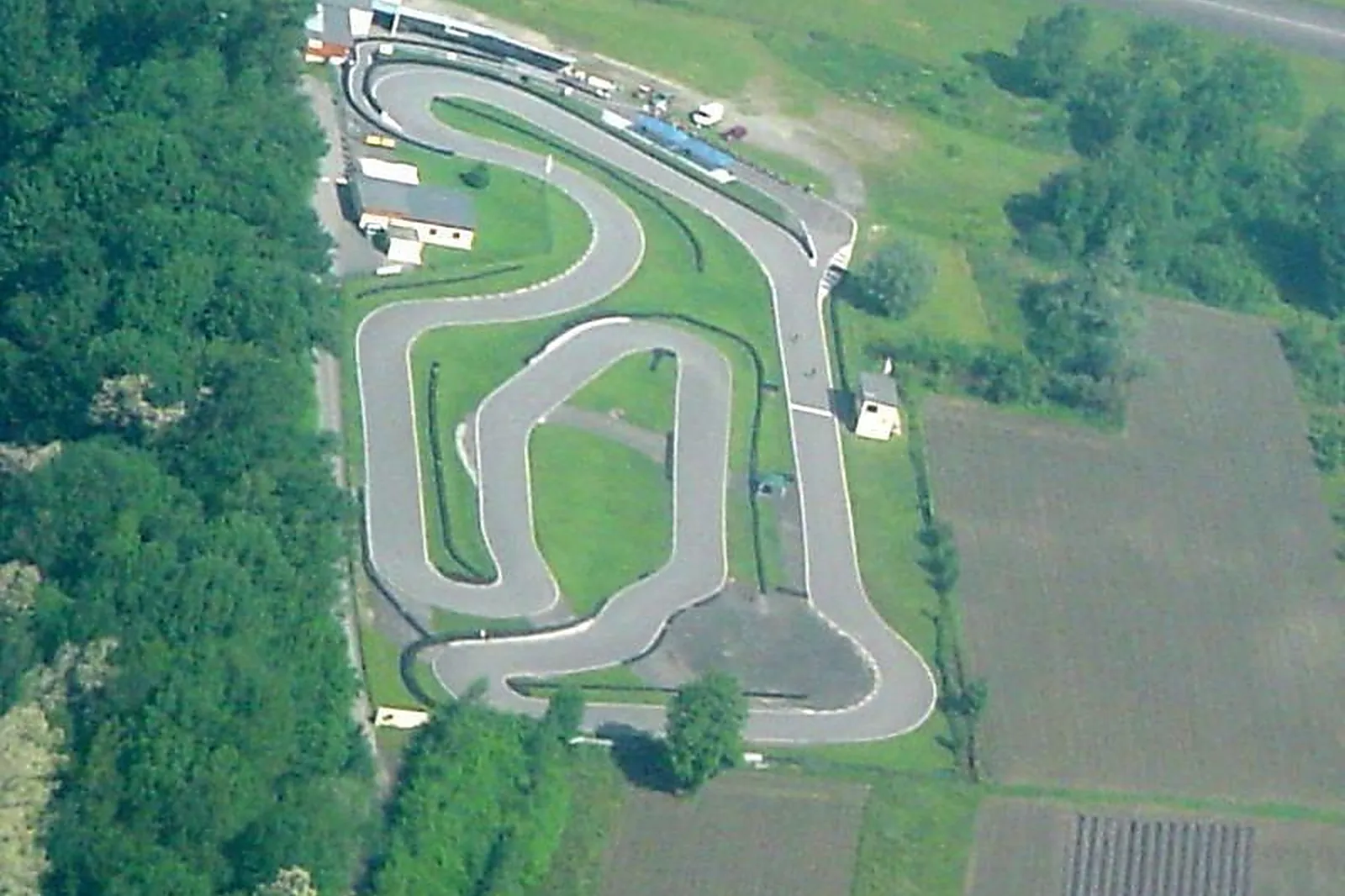 Lieux événementiels, KART DU GRAND ARC