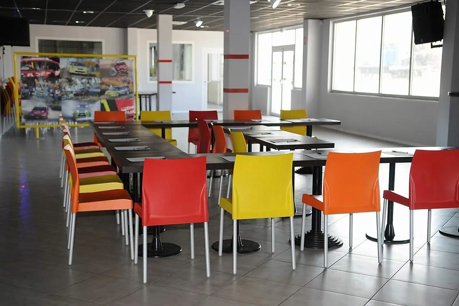 Lieux événementiels, KARTING INDOOR PROVENCE