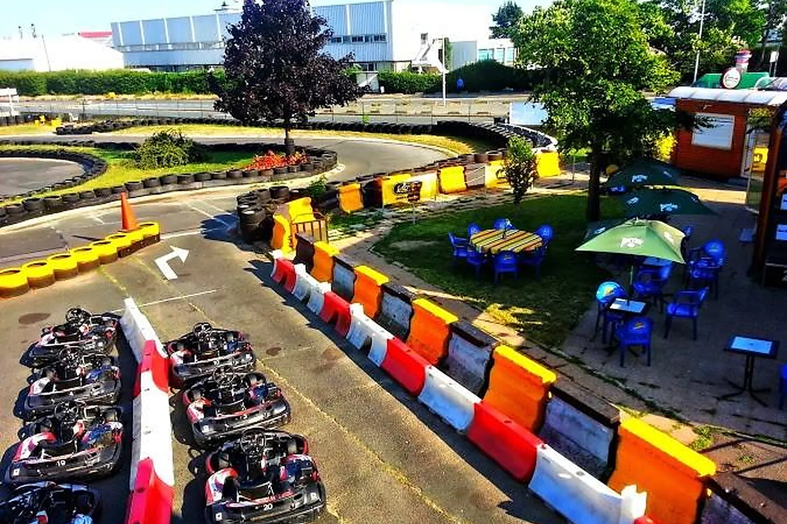 Lieux événementiels, KARTING THIAIS