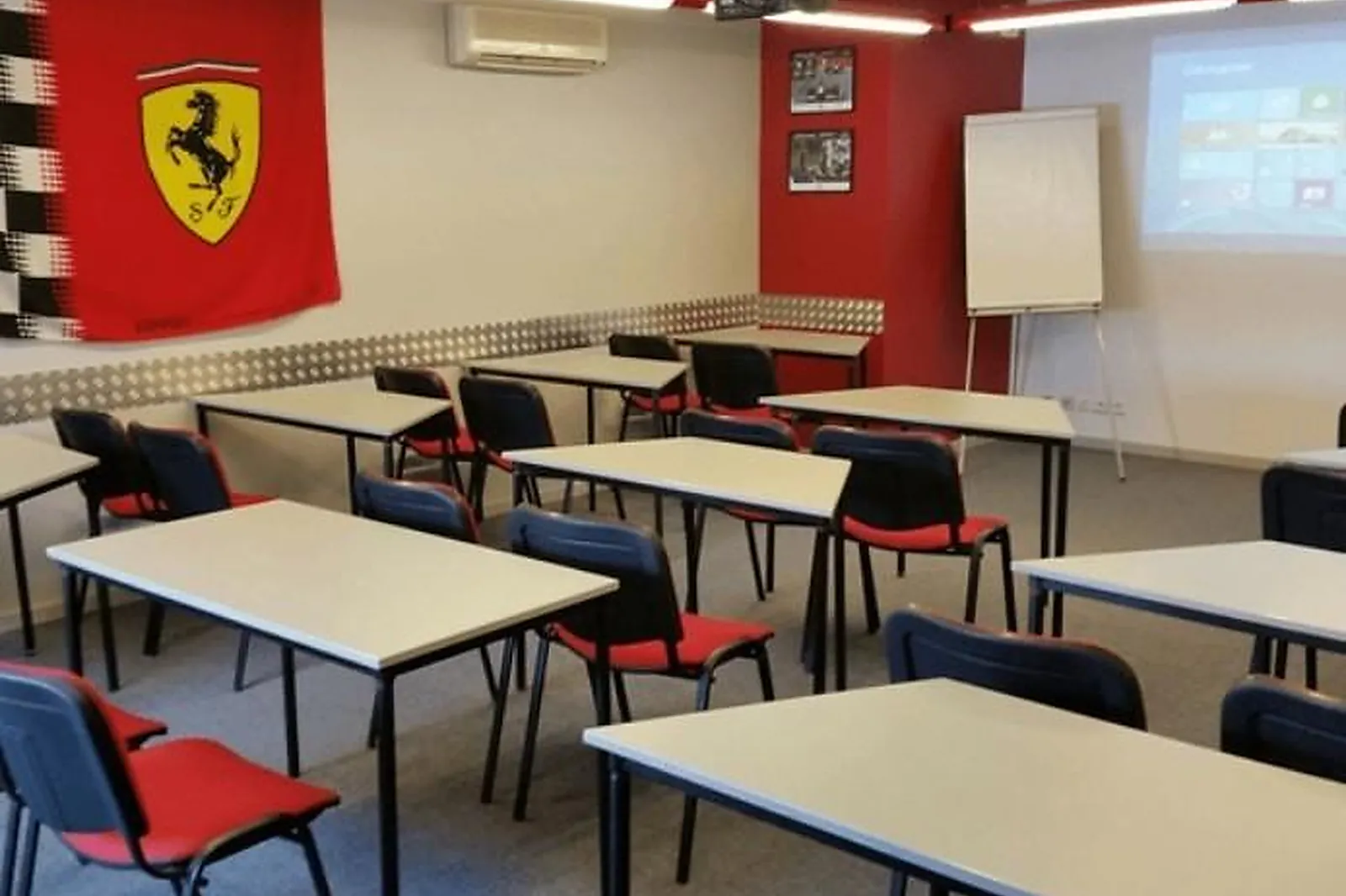 Lieux événementiels, KARTING D’ESPOEY