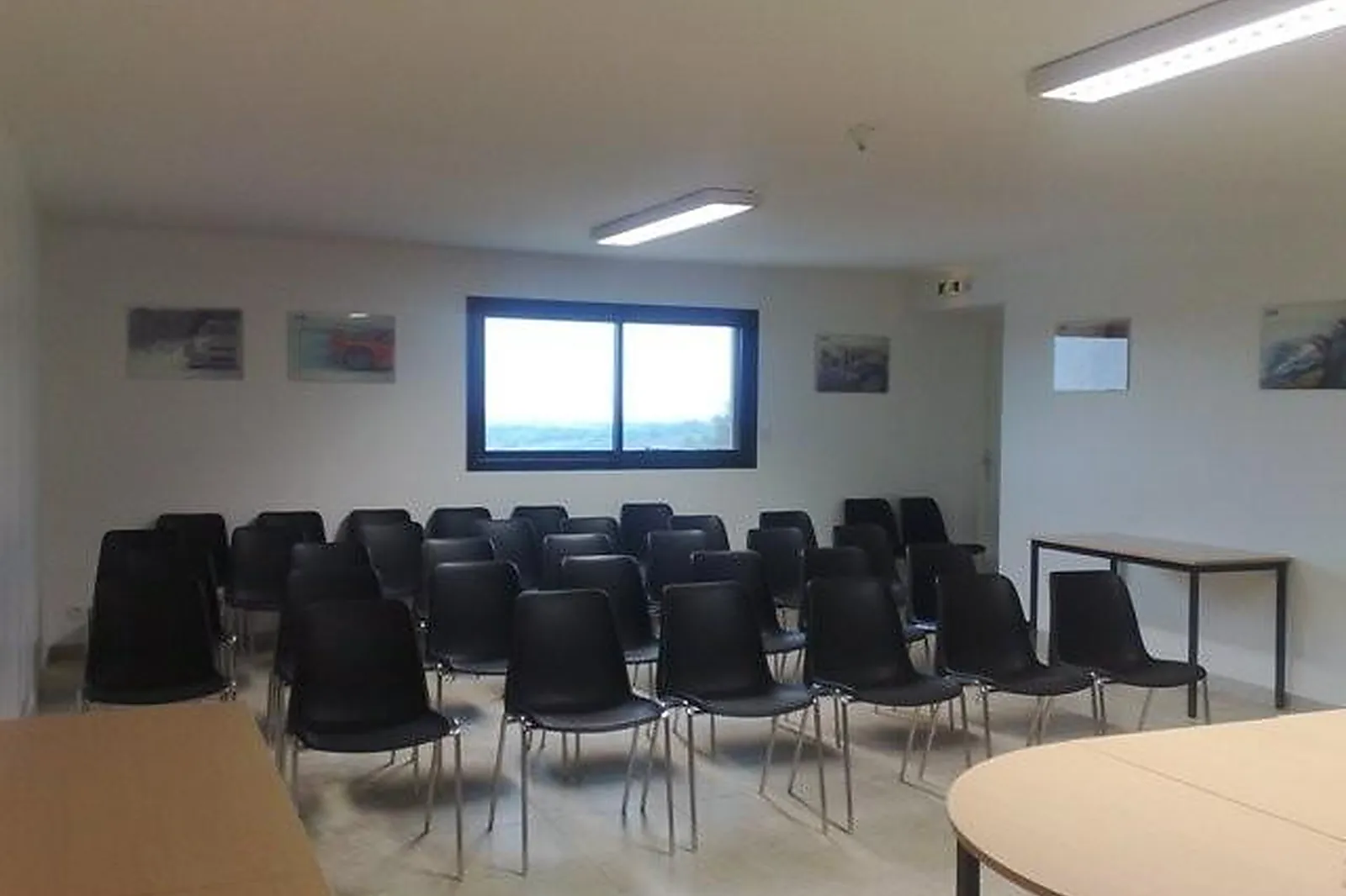 Lieux événementiels, KARTING DE CAUSSINIOJOULS