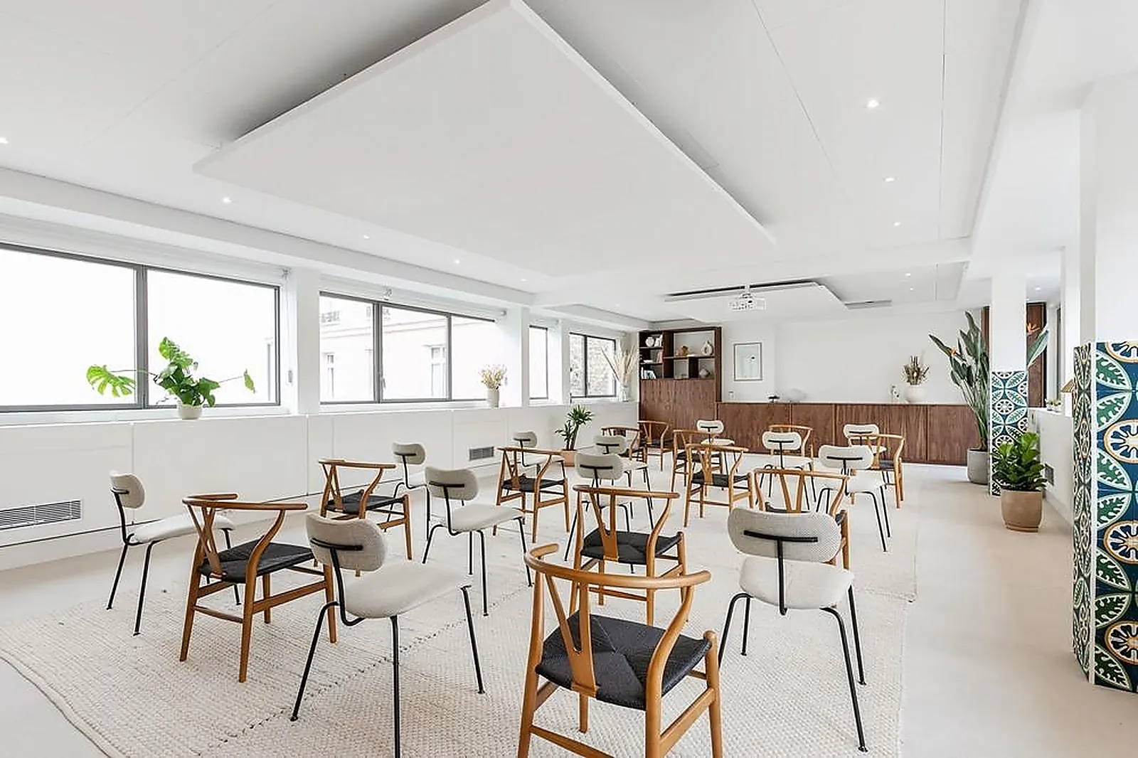 Lieux événementiels, KEEZE IÉNA