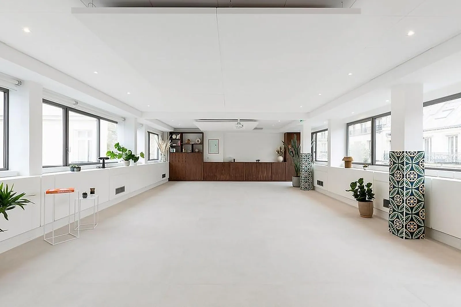 Lieux événementiels, KEEZE IÉNA